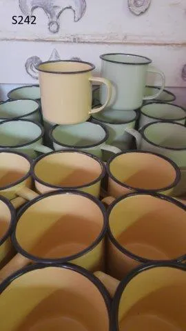 S242 Tin Mugs