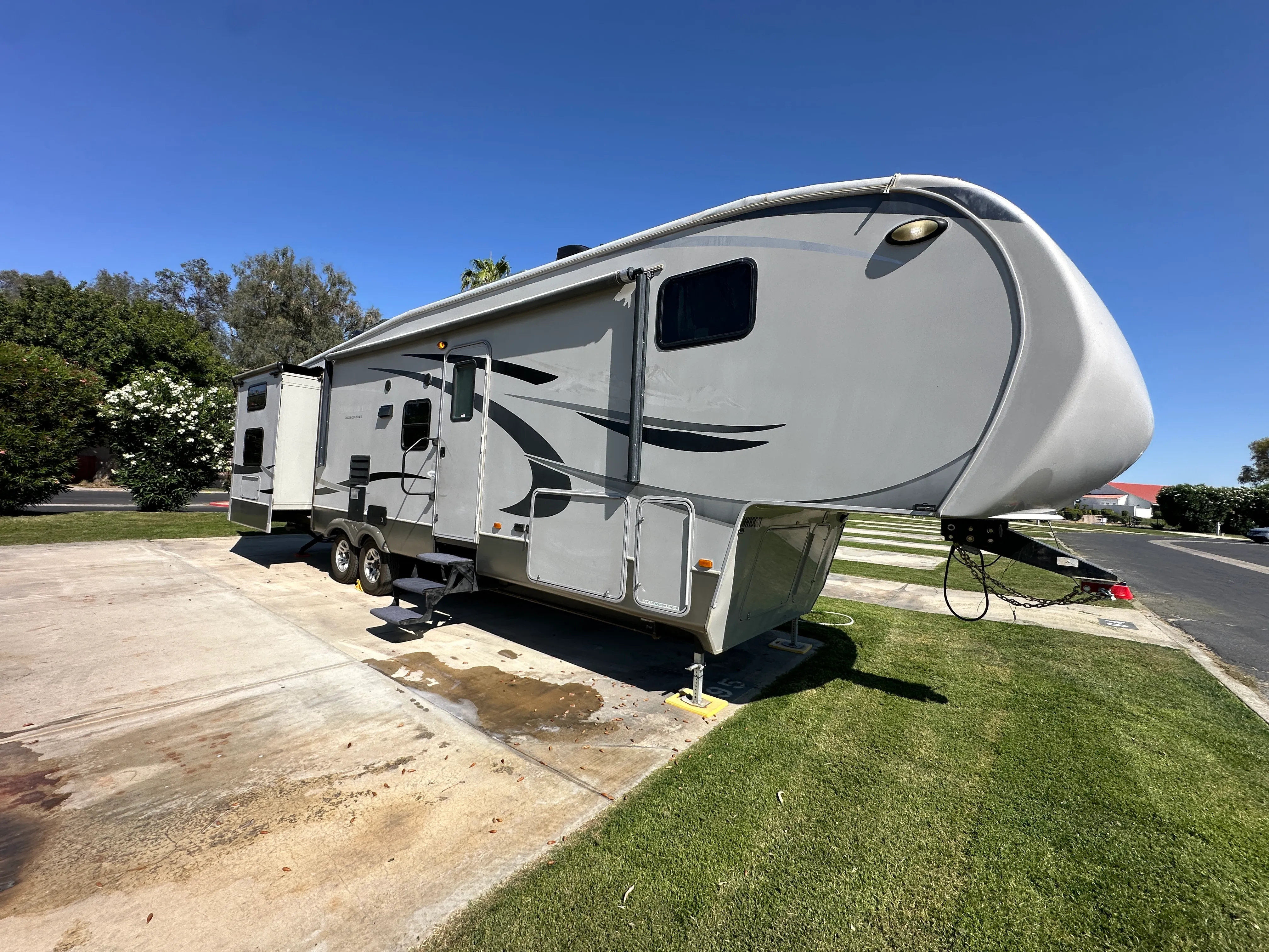 333-DB Montanan high country Bunk Room (sleeps 10) (Delivery Only)