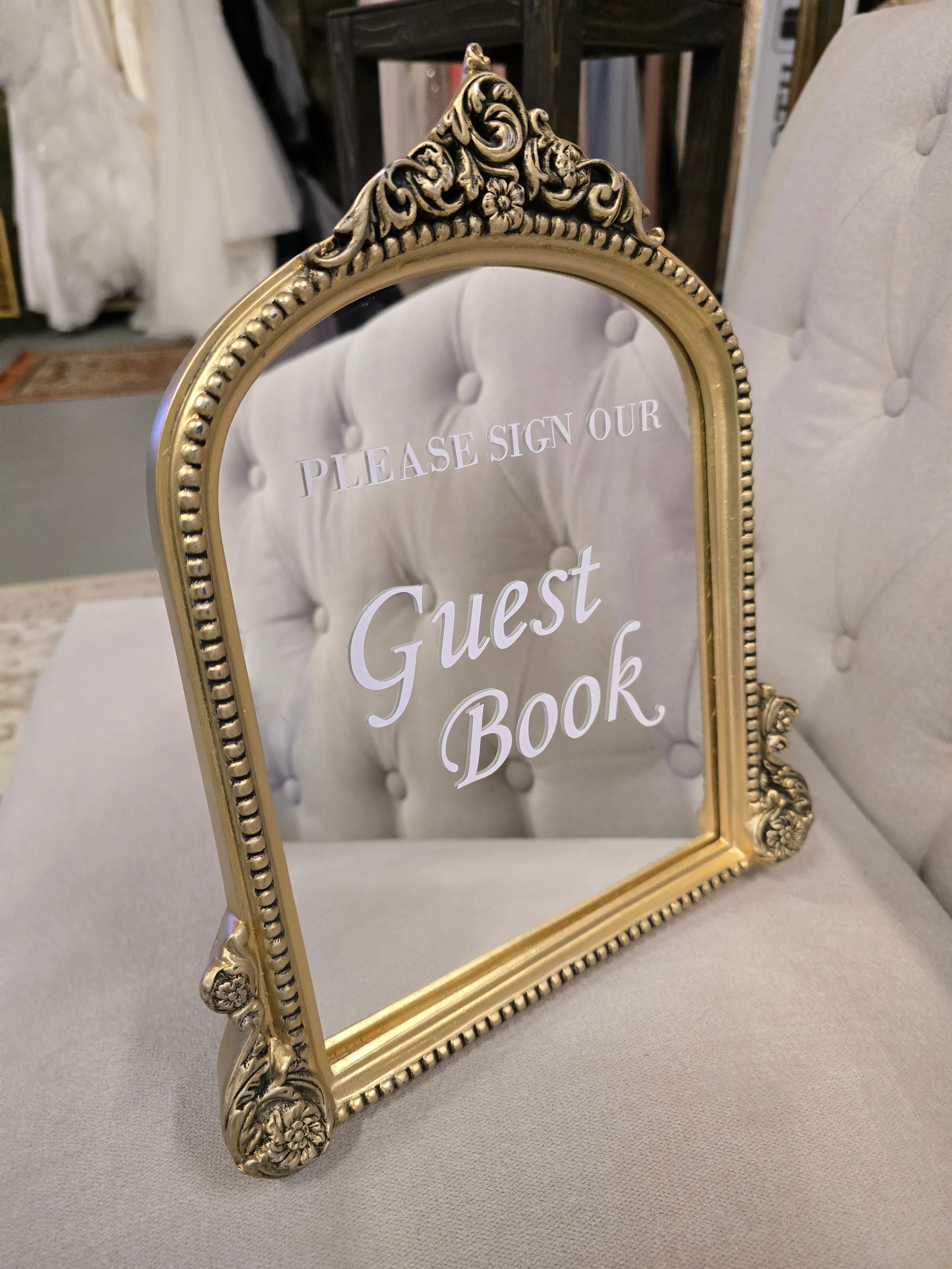 Guest book sign- Gold ornate