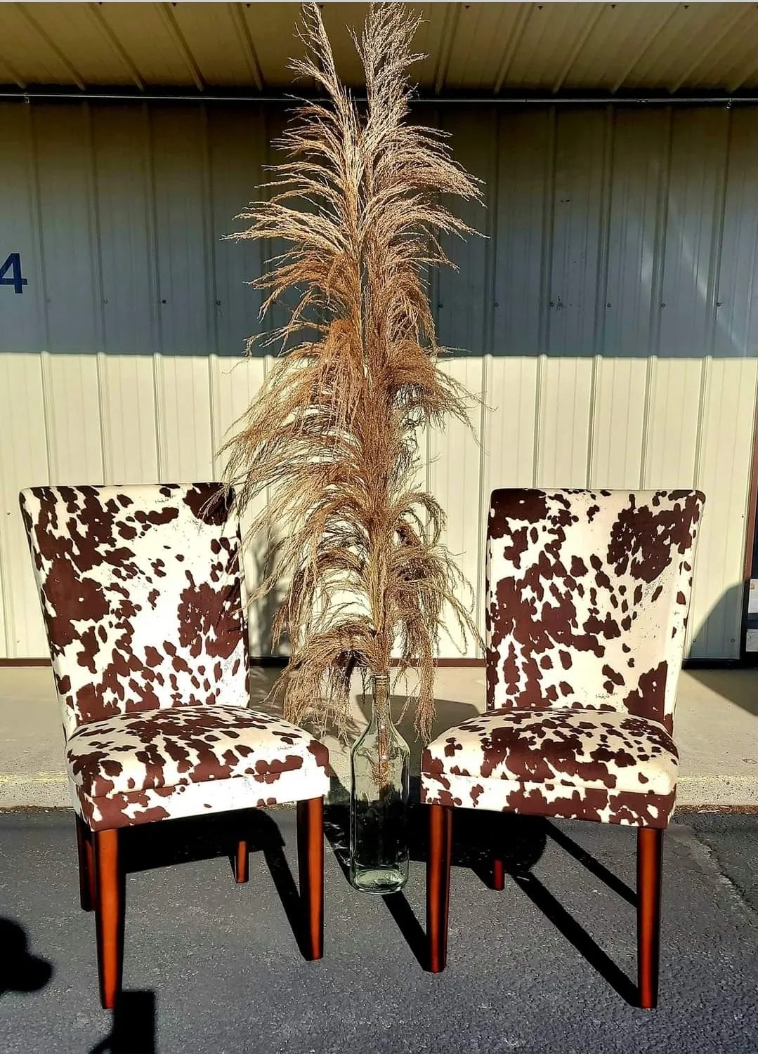 Cowhide chair 