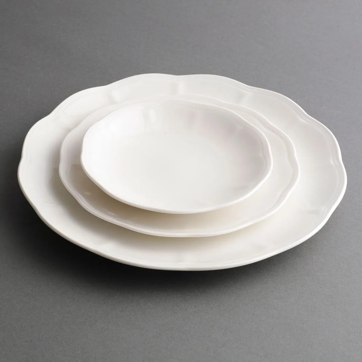 Eleanor Plate Collection