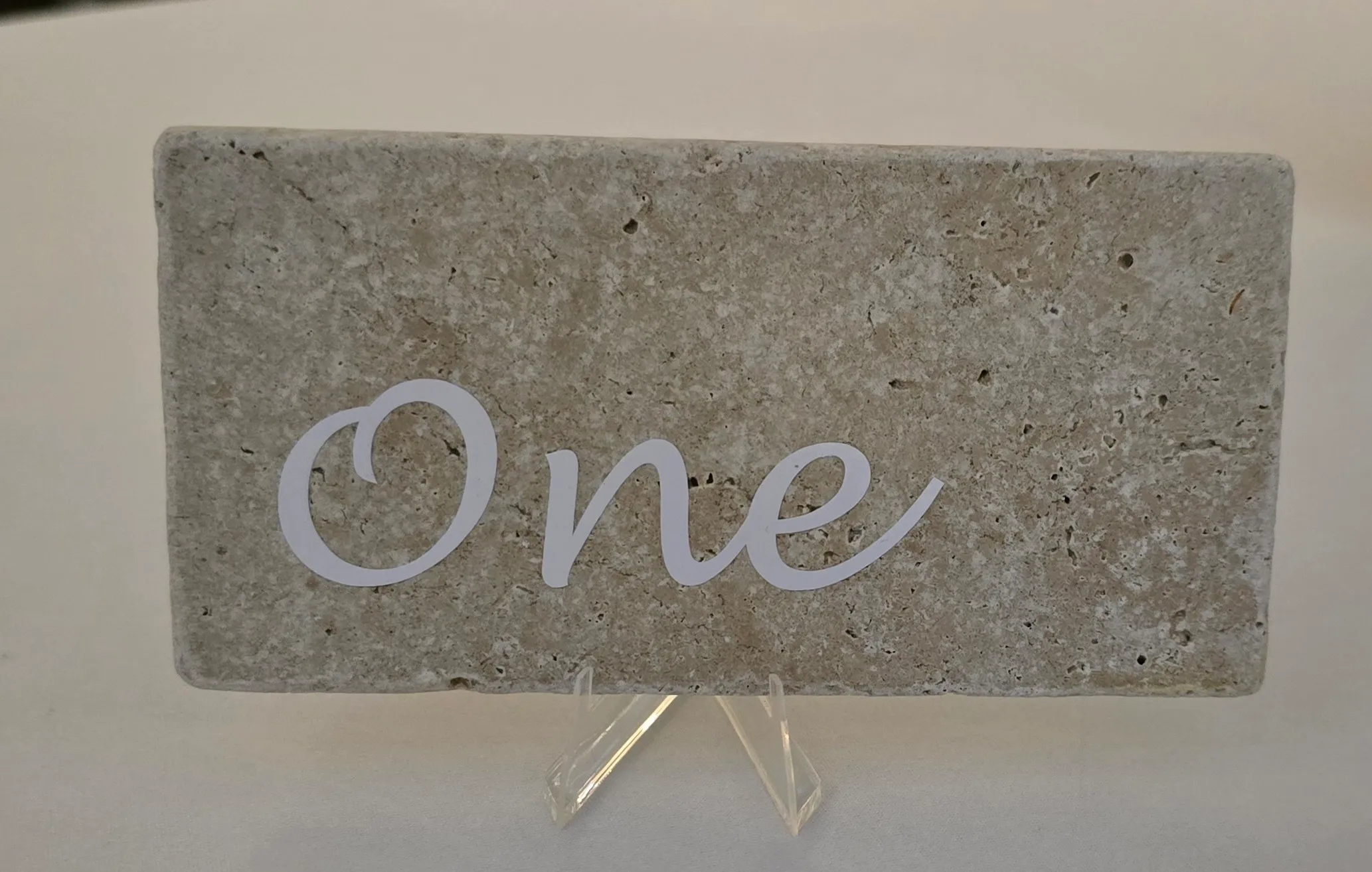 Table number - stone