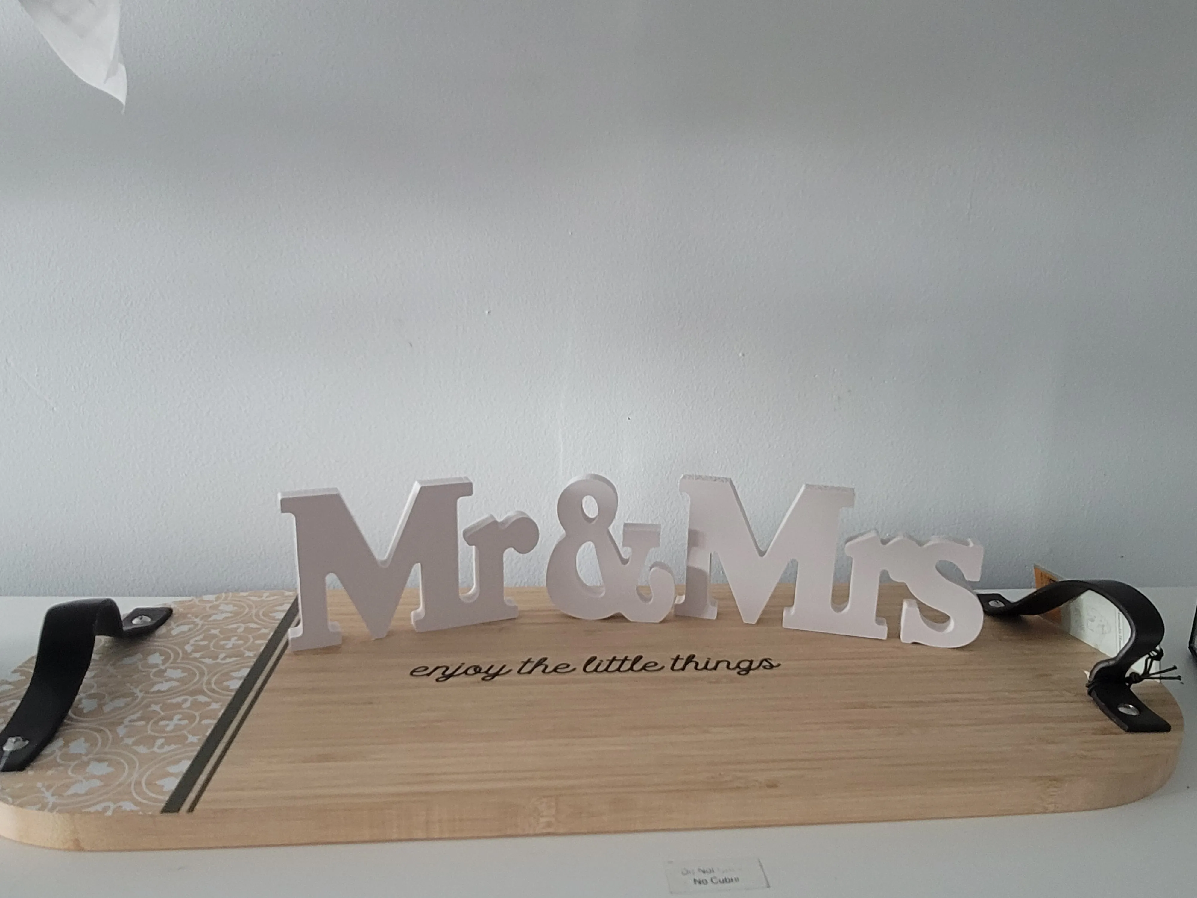 Tiny Mr & Mrs 
