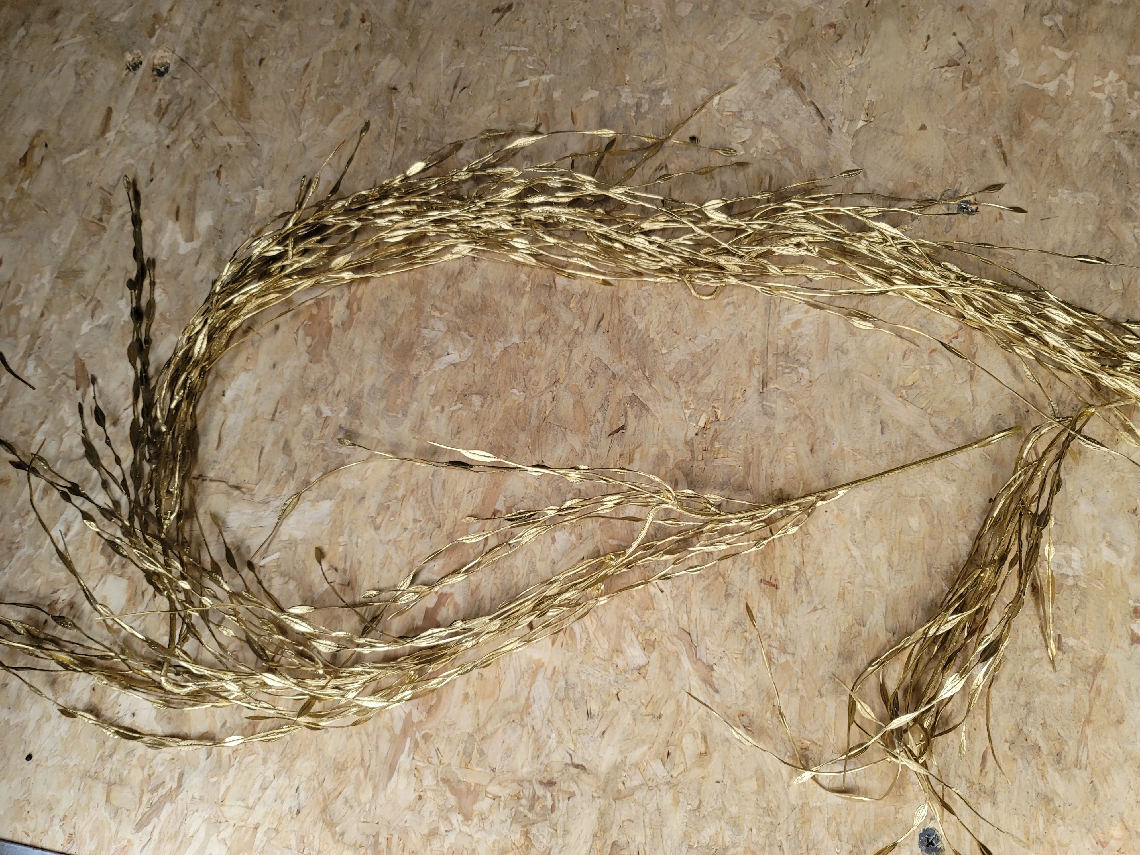 6ft Gold garland 