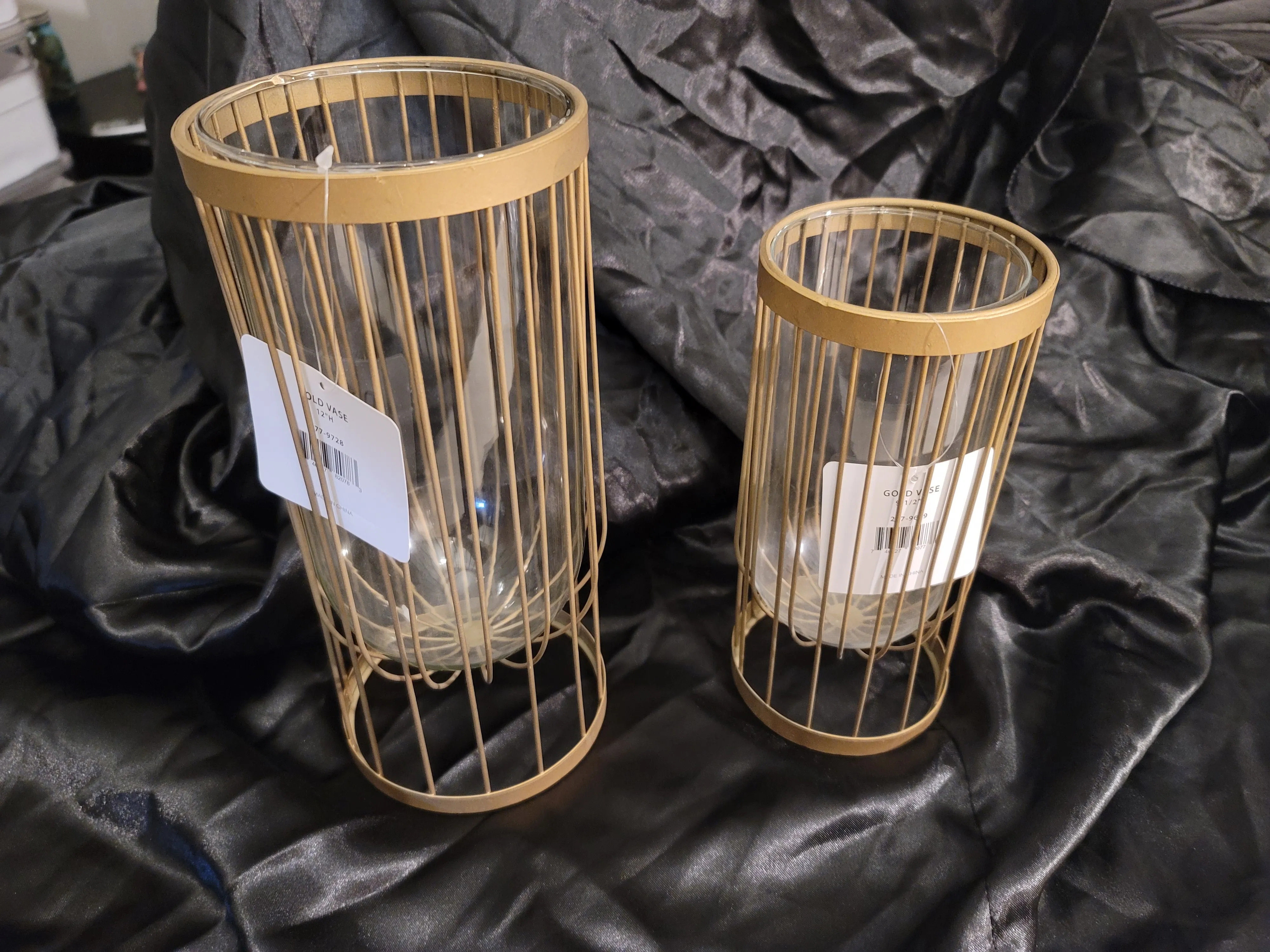 Gold vase