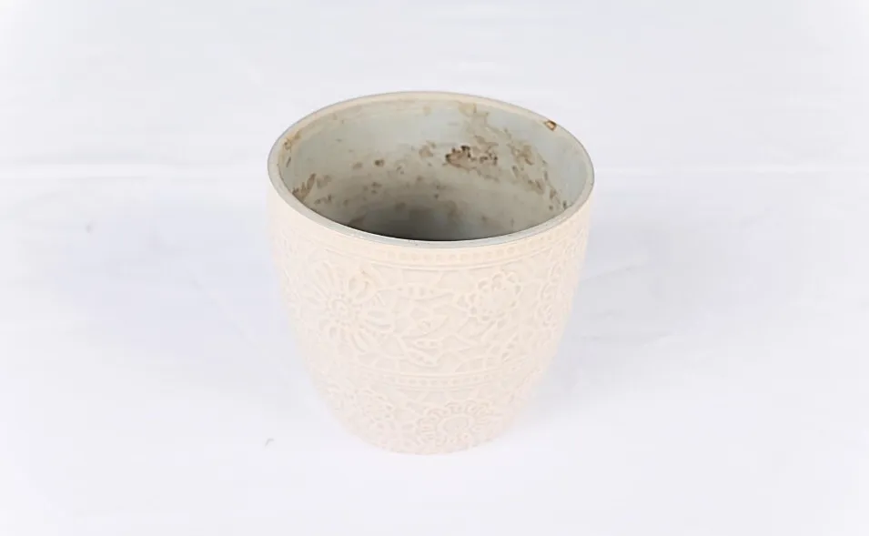 Vintage pottery flower pattern vase 
