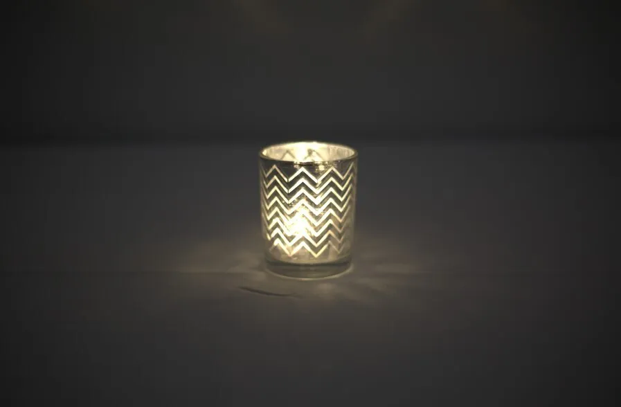 Silver candle jar with lights