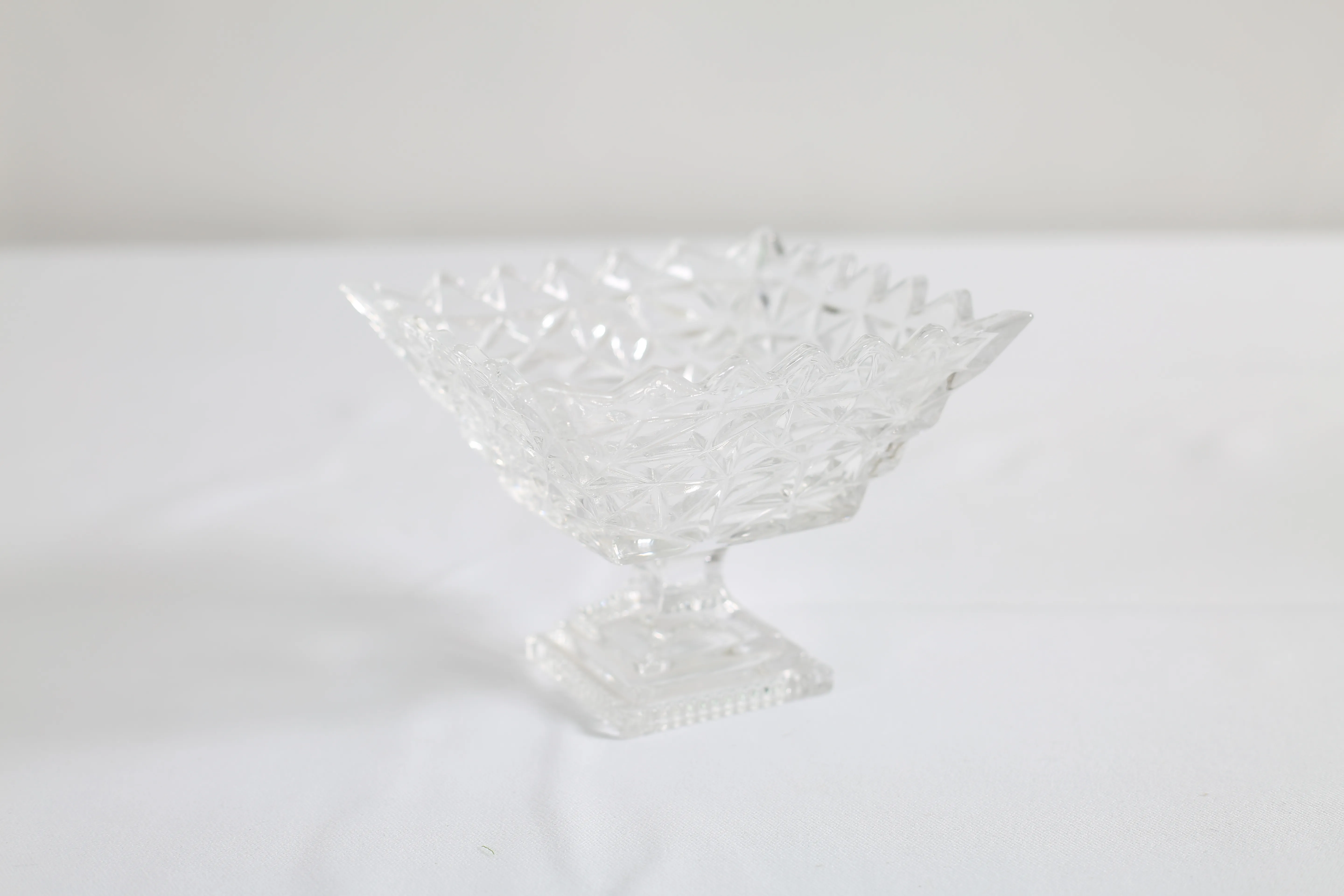 Square dome with transparent pattern