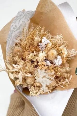 Dry flower