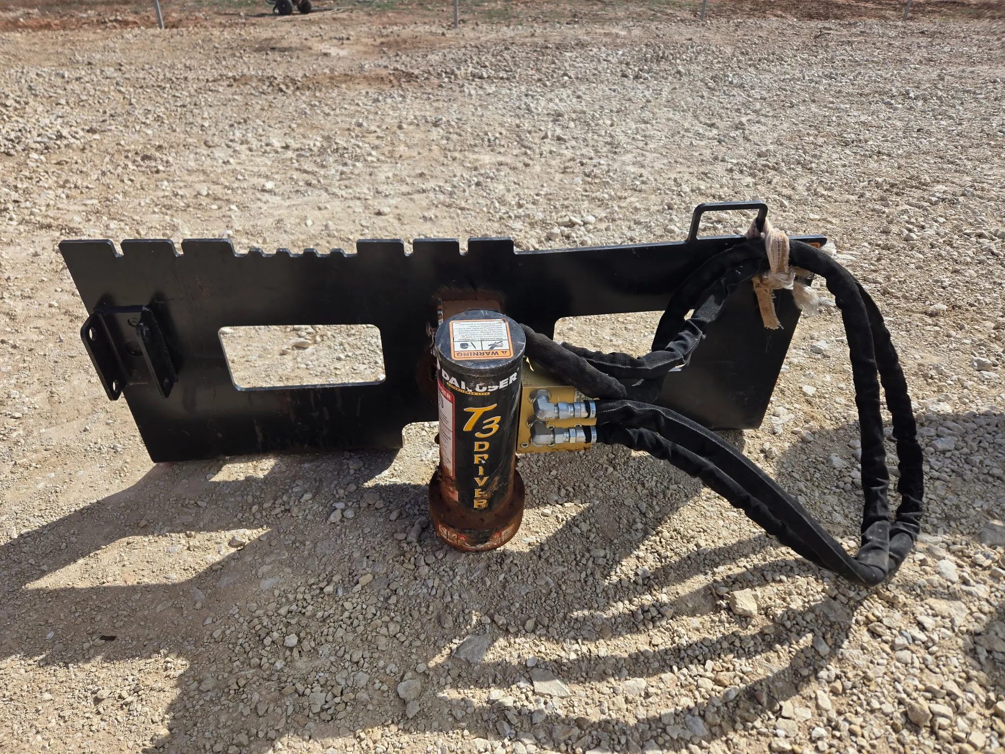 Center mount post driver (3'')