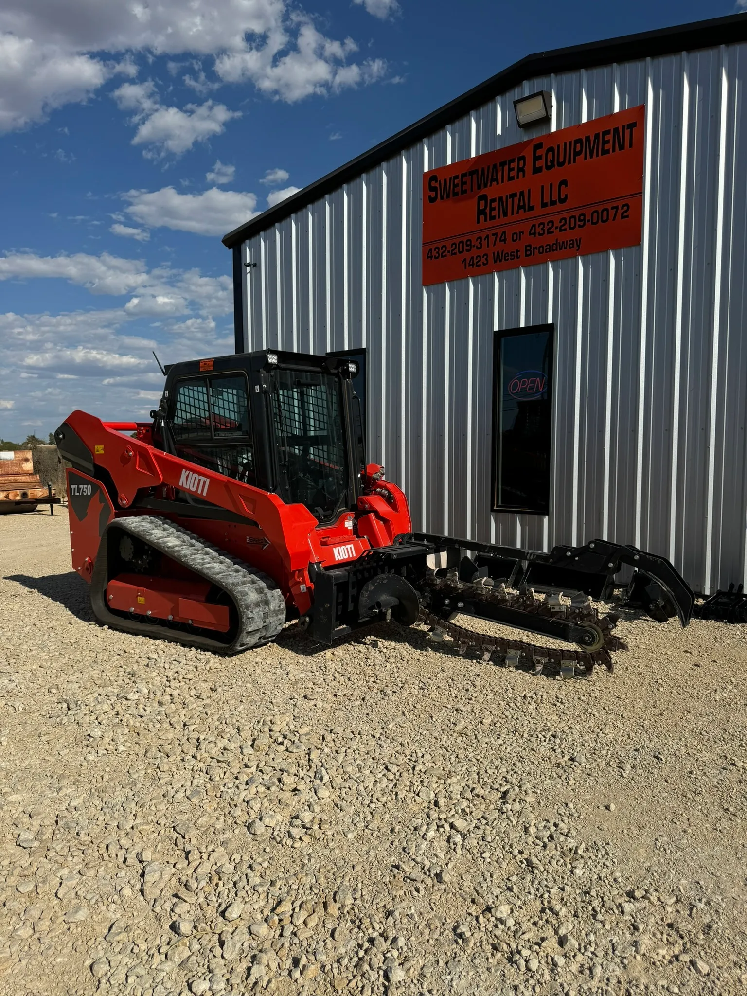 Kioti 75 HP skid steer/bobcat with 48 in trencher