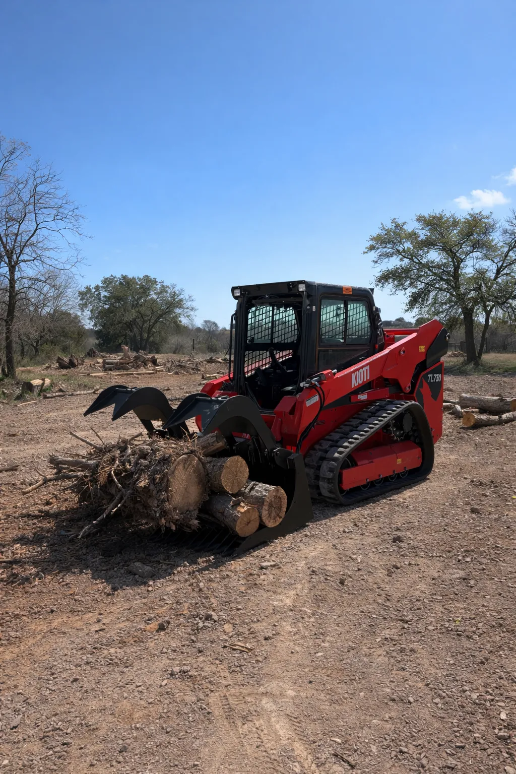 Kioti 75 HP skid steer/bobcat with grapple bucket