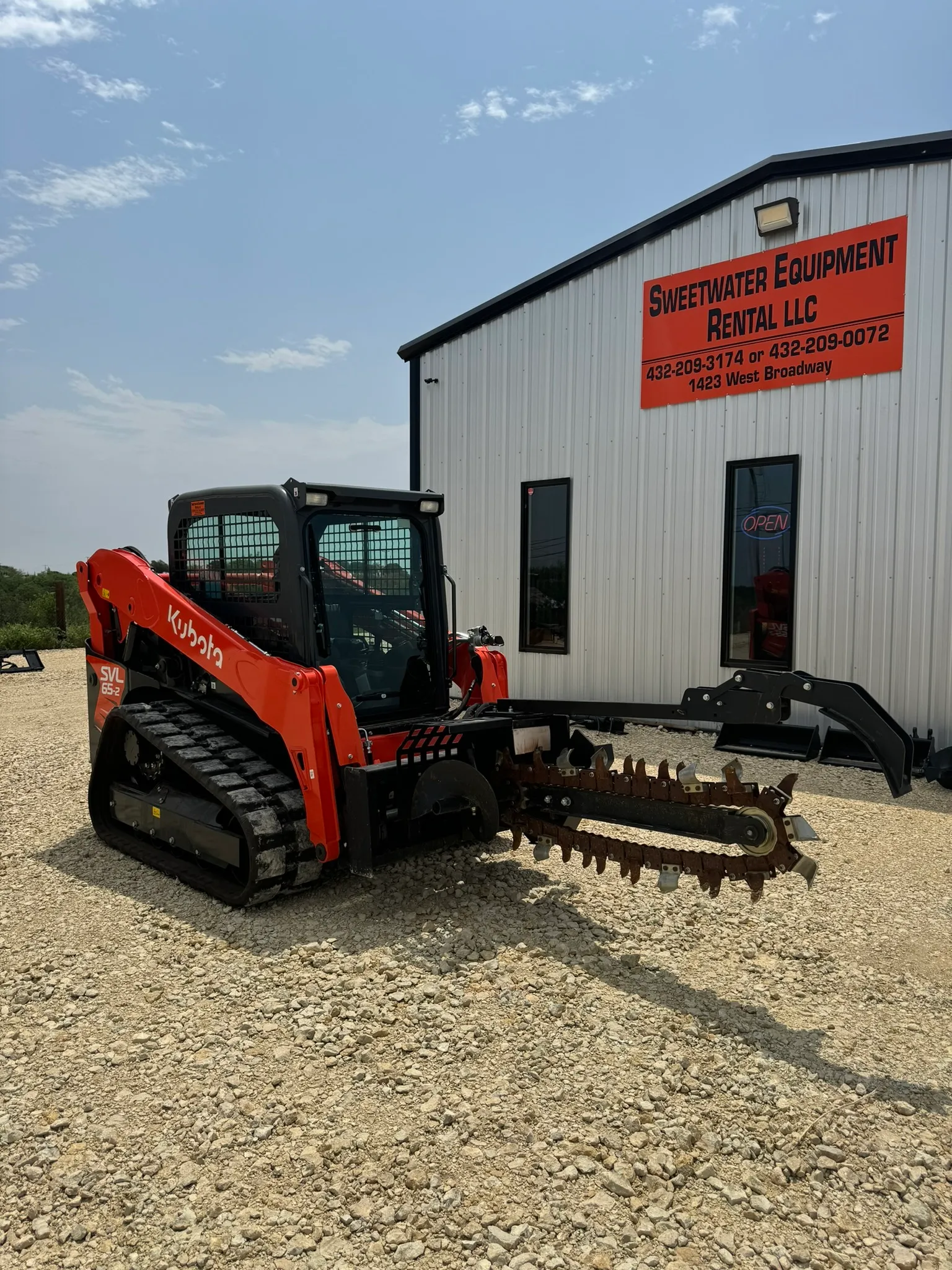 Kubota 65 HP skid steer/bobcat with 48 in trencher