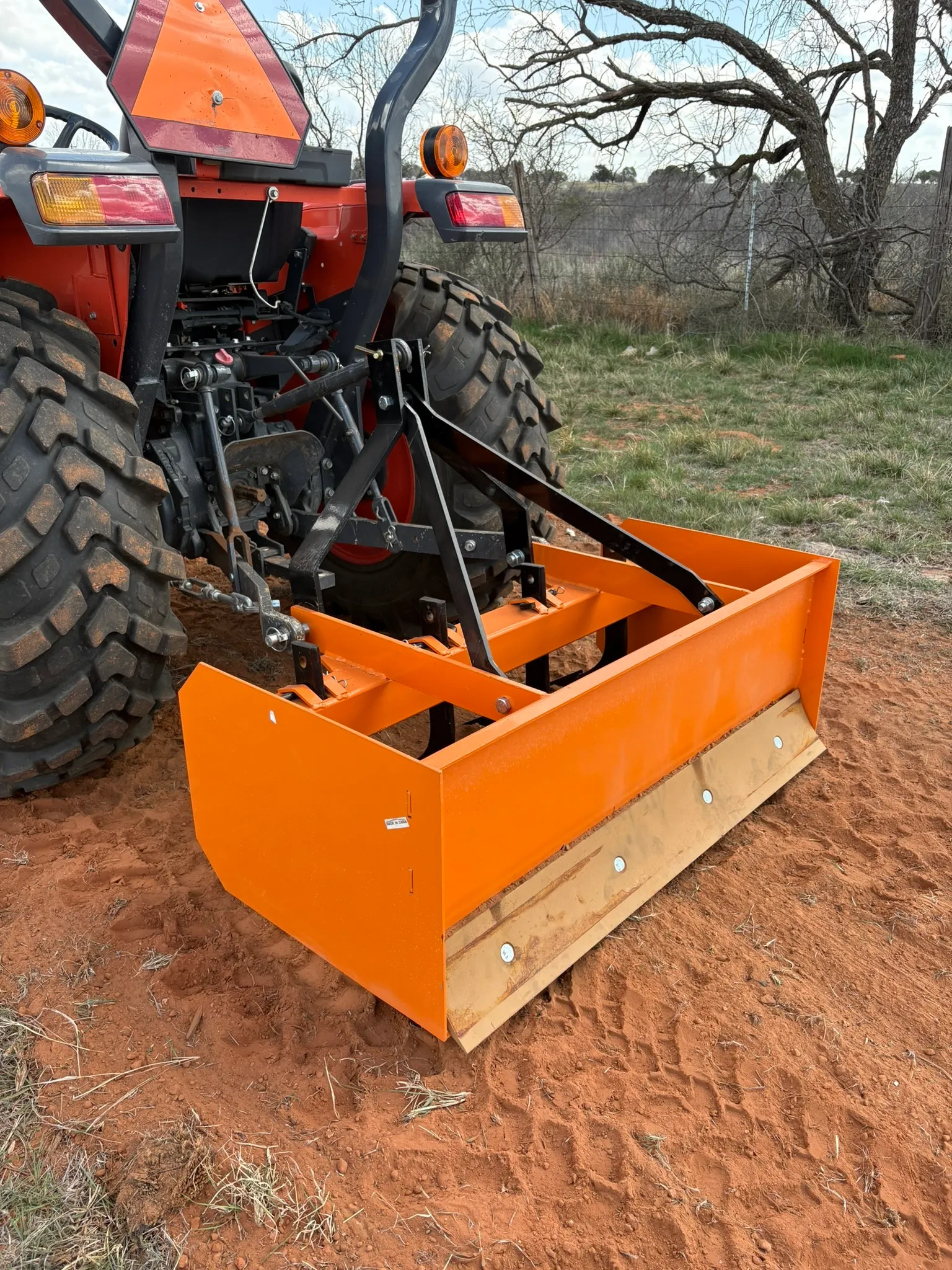 3-point box blade with rippers (48 in)