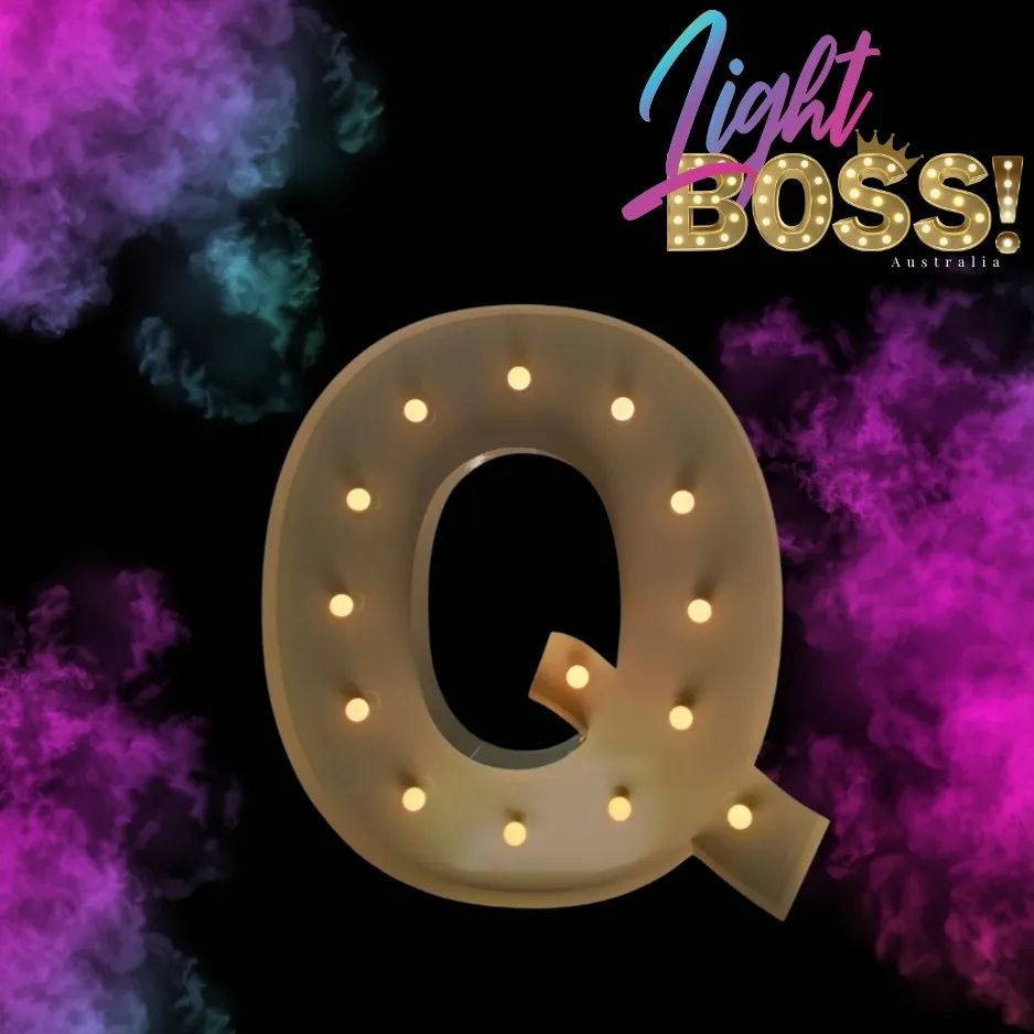 "Q" 600mm High LED Light Letter