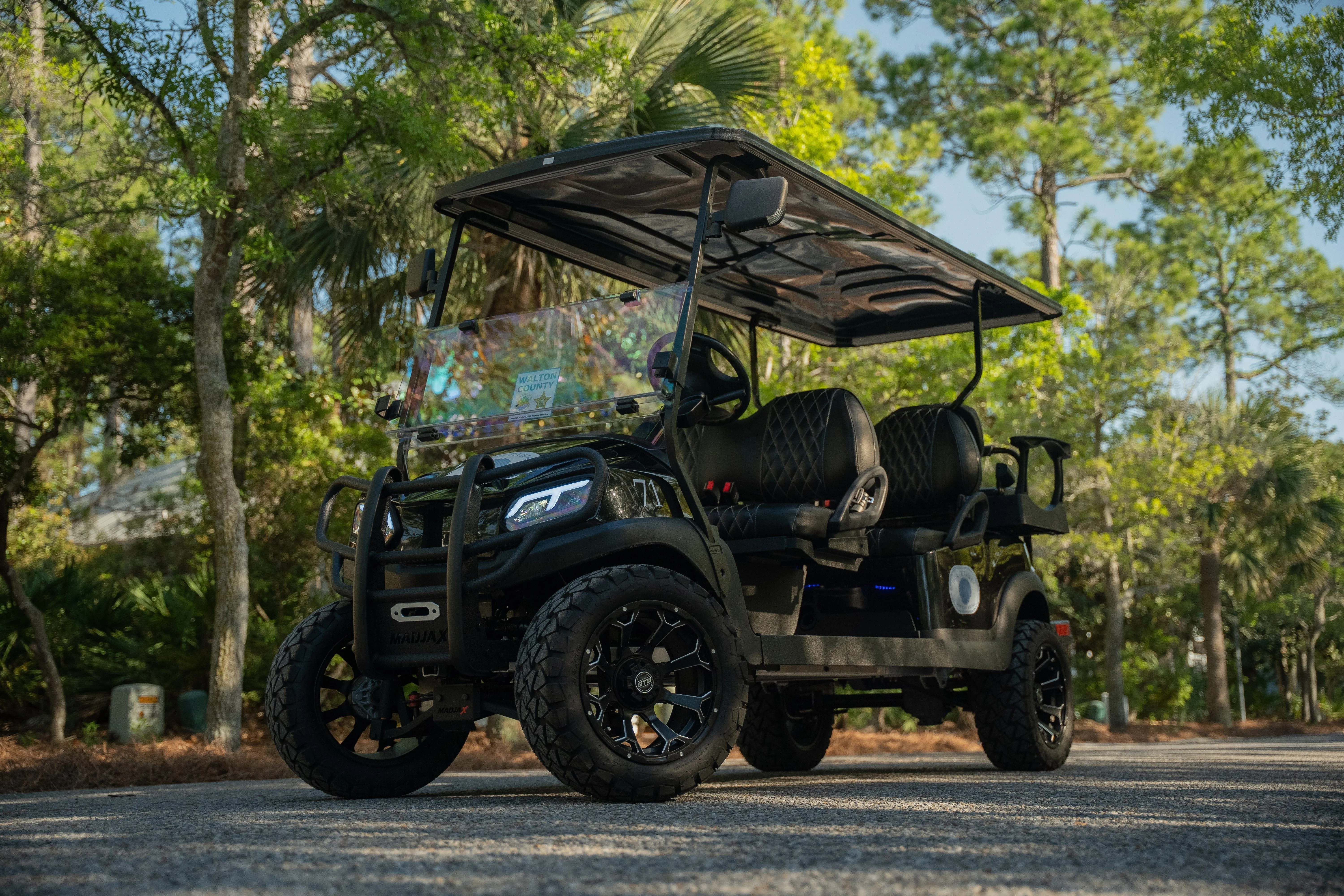 Premium 6-Seater Club Car (Black)