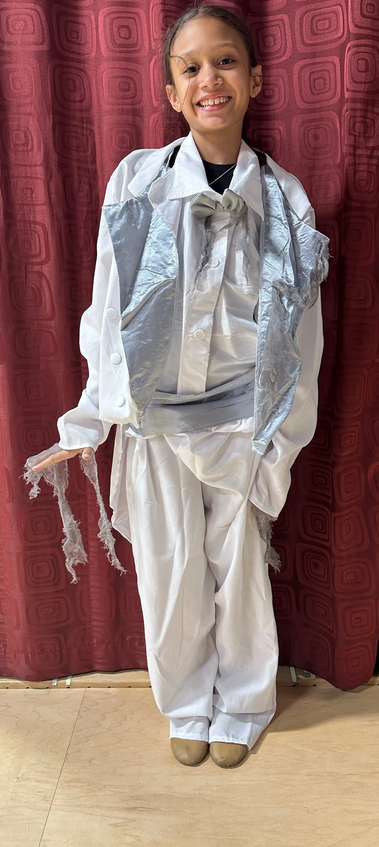 Grim Grinning Ghost Small/Medium Adult