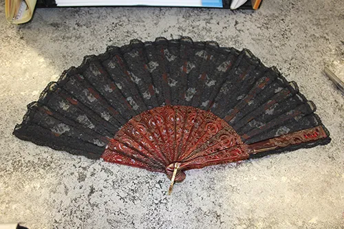 Black and Red Lace Fan