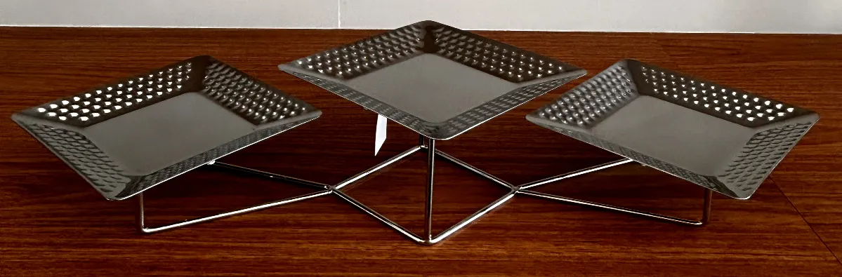Suporte martelado para alimentos inox P - L25060