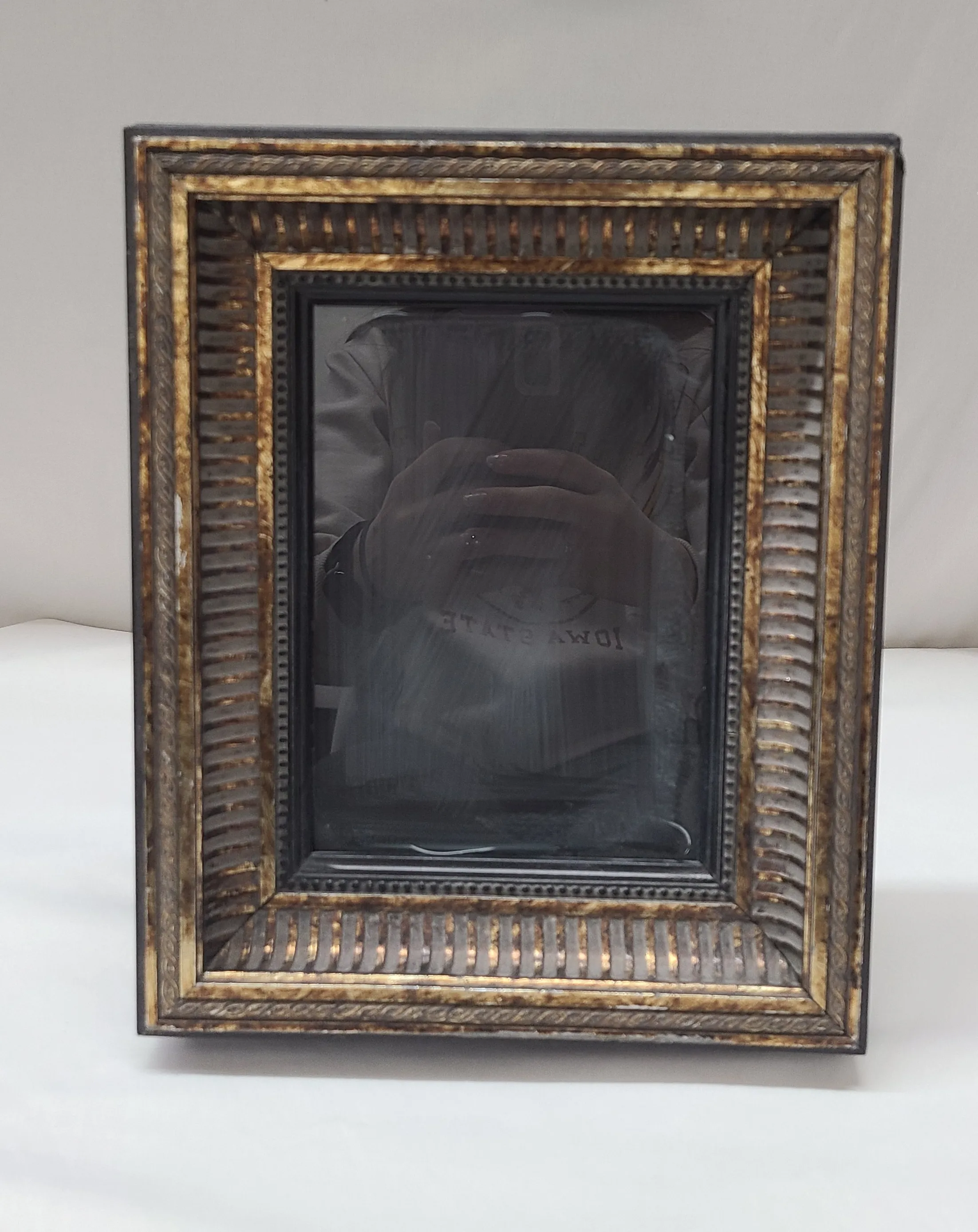 Black & Bronze Detailed Frame 7"x5"