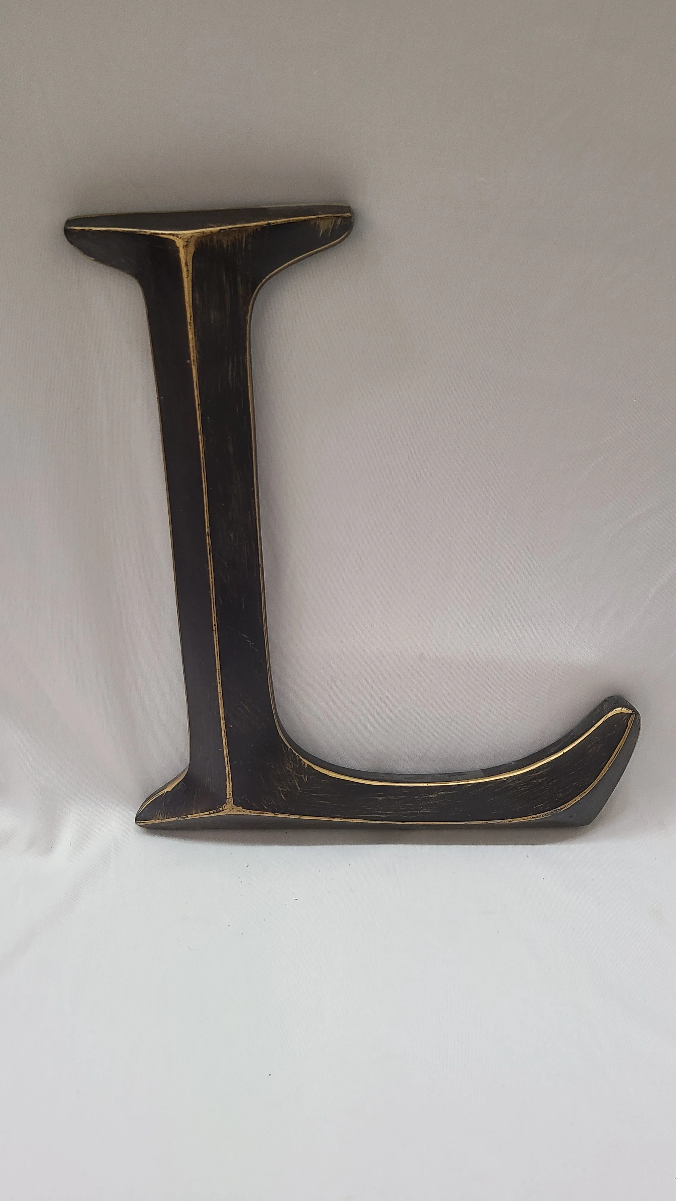 Black & Gold Letter L