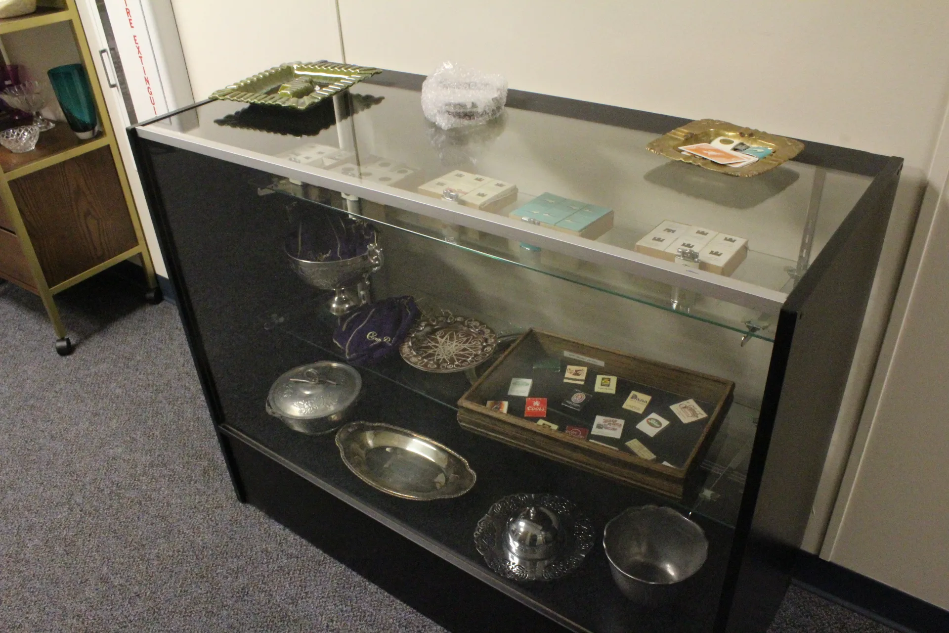 Case Clear Display