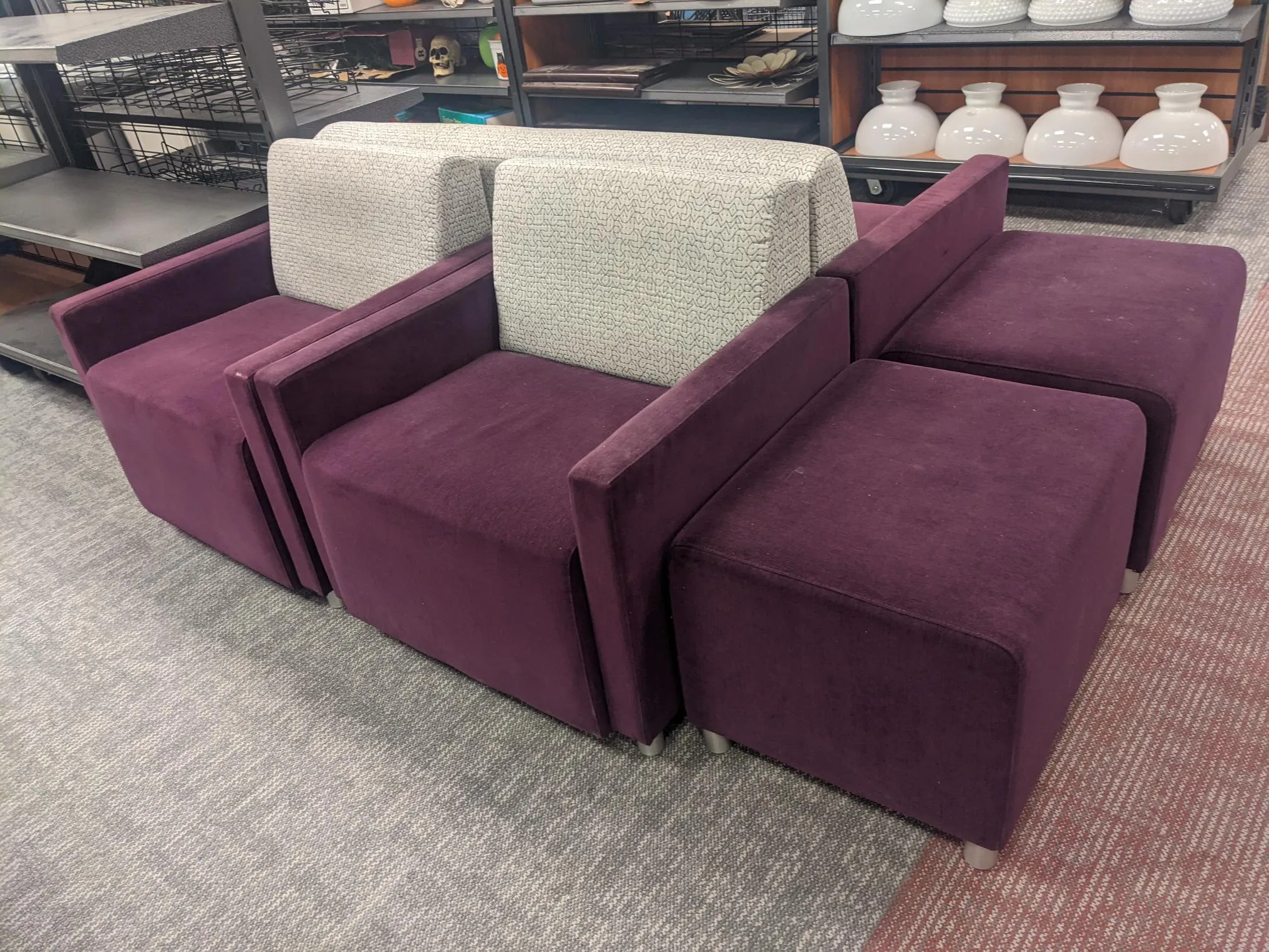 couch office purple/white