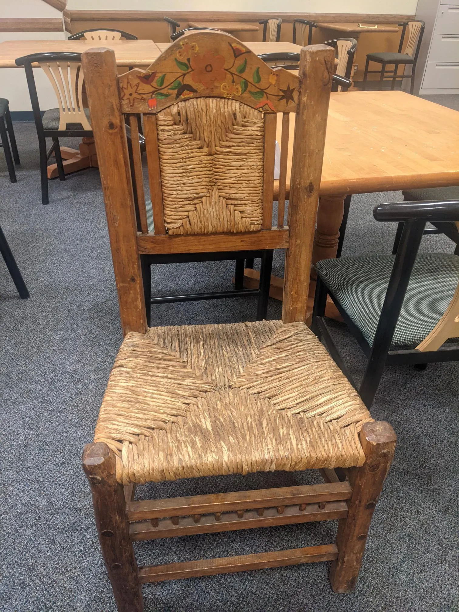 chair wooden wicker flower 