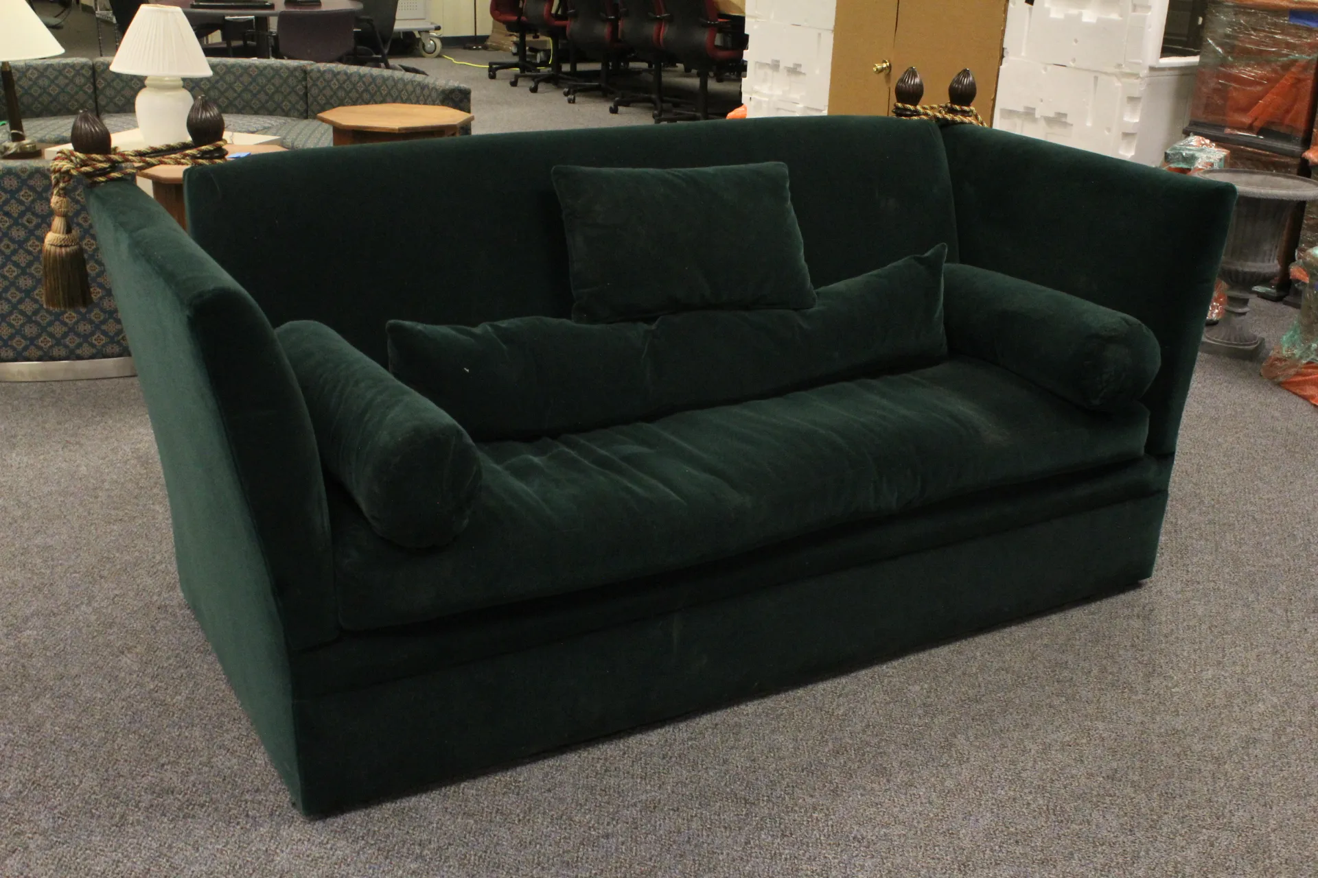 Couch Velvet Green