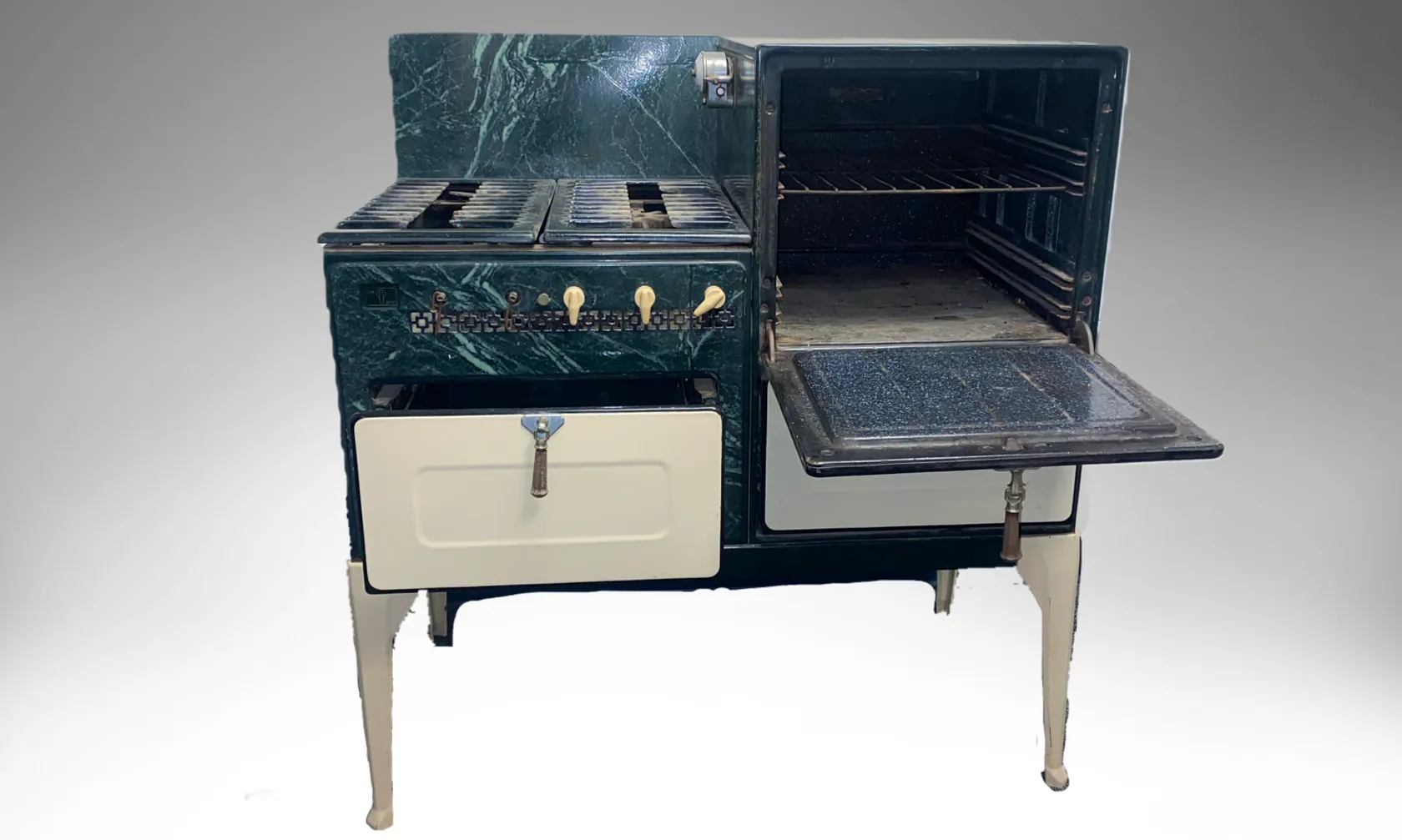Stove With Oven 1930s "Universal"