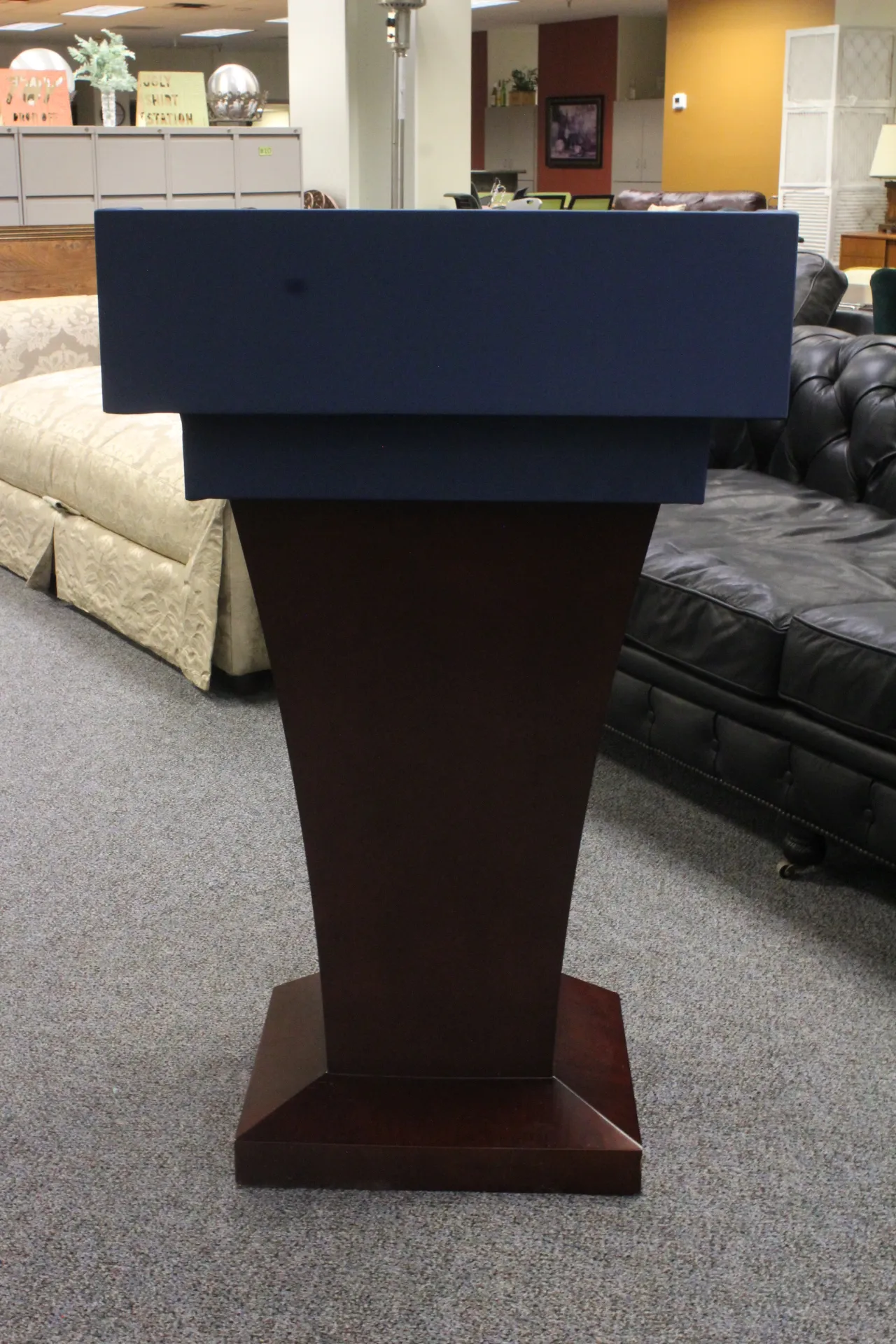 Podium Various