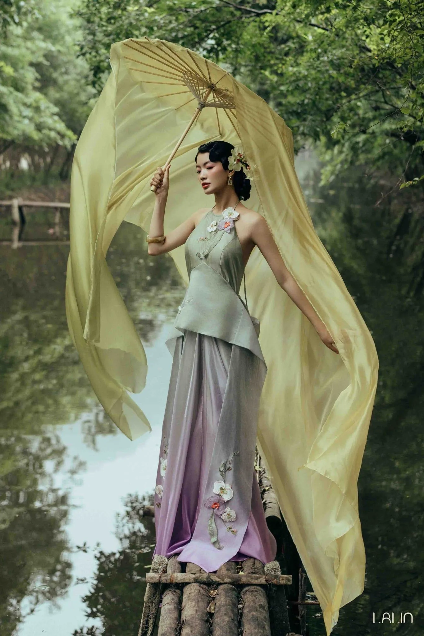 Đầm Tơ Đinh Kết Cẩm Thy