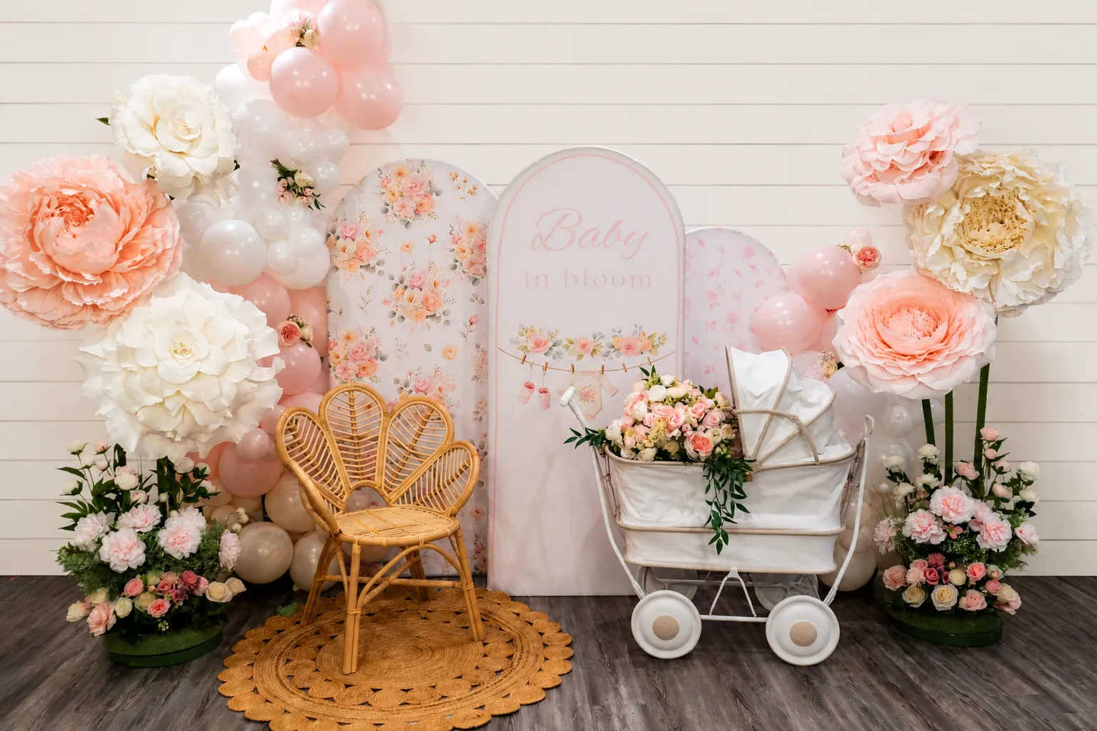 Baby in Bloom Pink 6 ft Clothesline Design