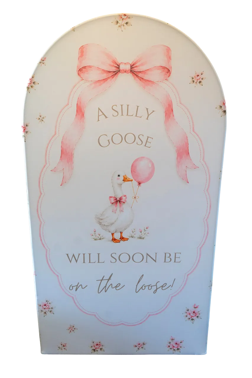 A Silly Goose 7.2 ft Arch Cover