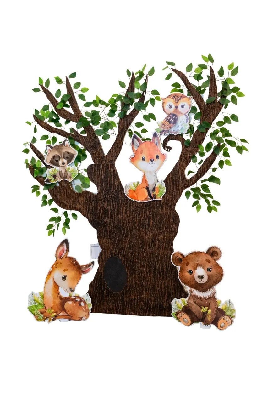 Woodland Tree with Animals