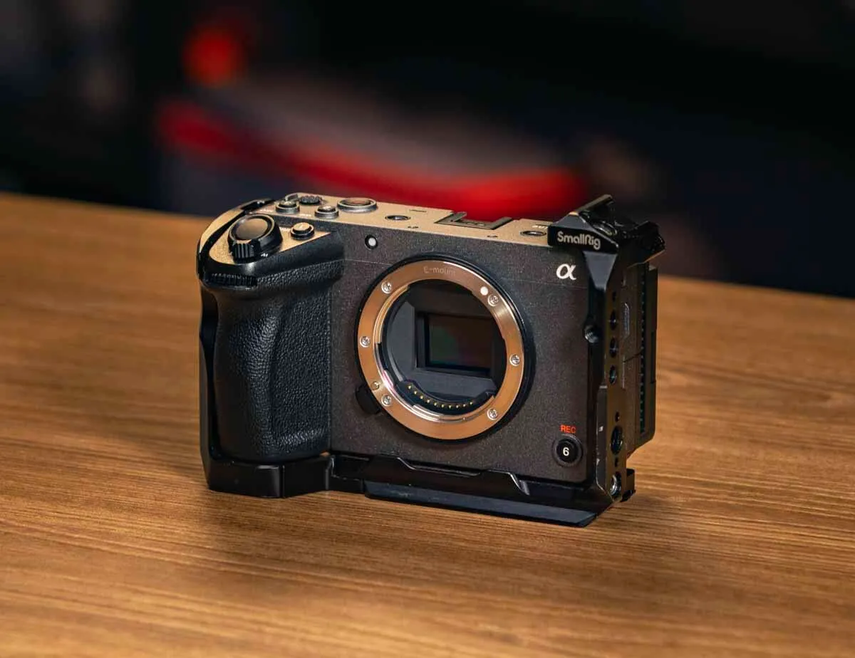 Sony FX30 - E-mount
