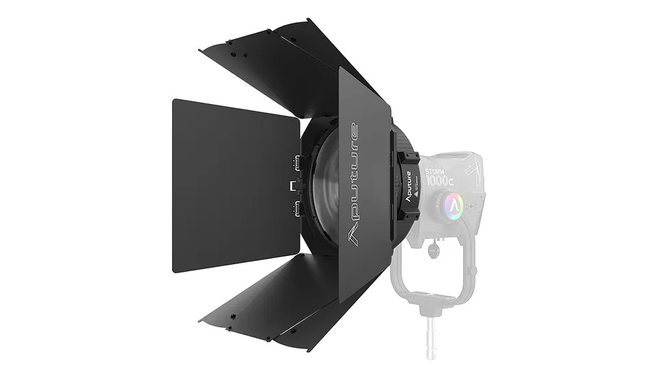 Aputure CF12 - Fresnel e Barndoor