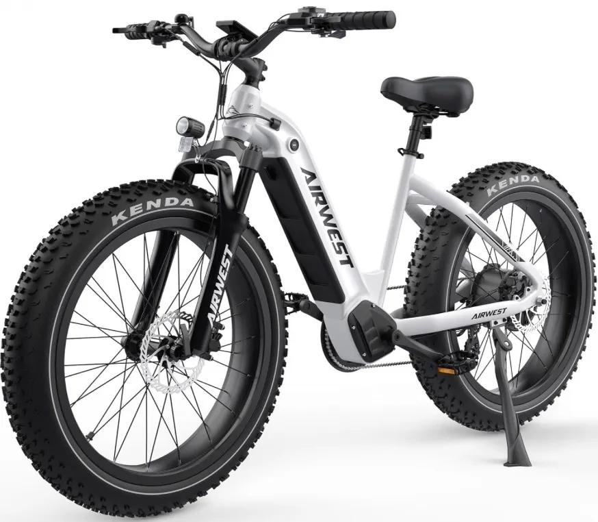 E-bike plus complimentary accessories