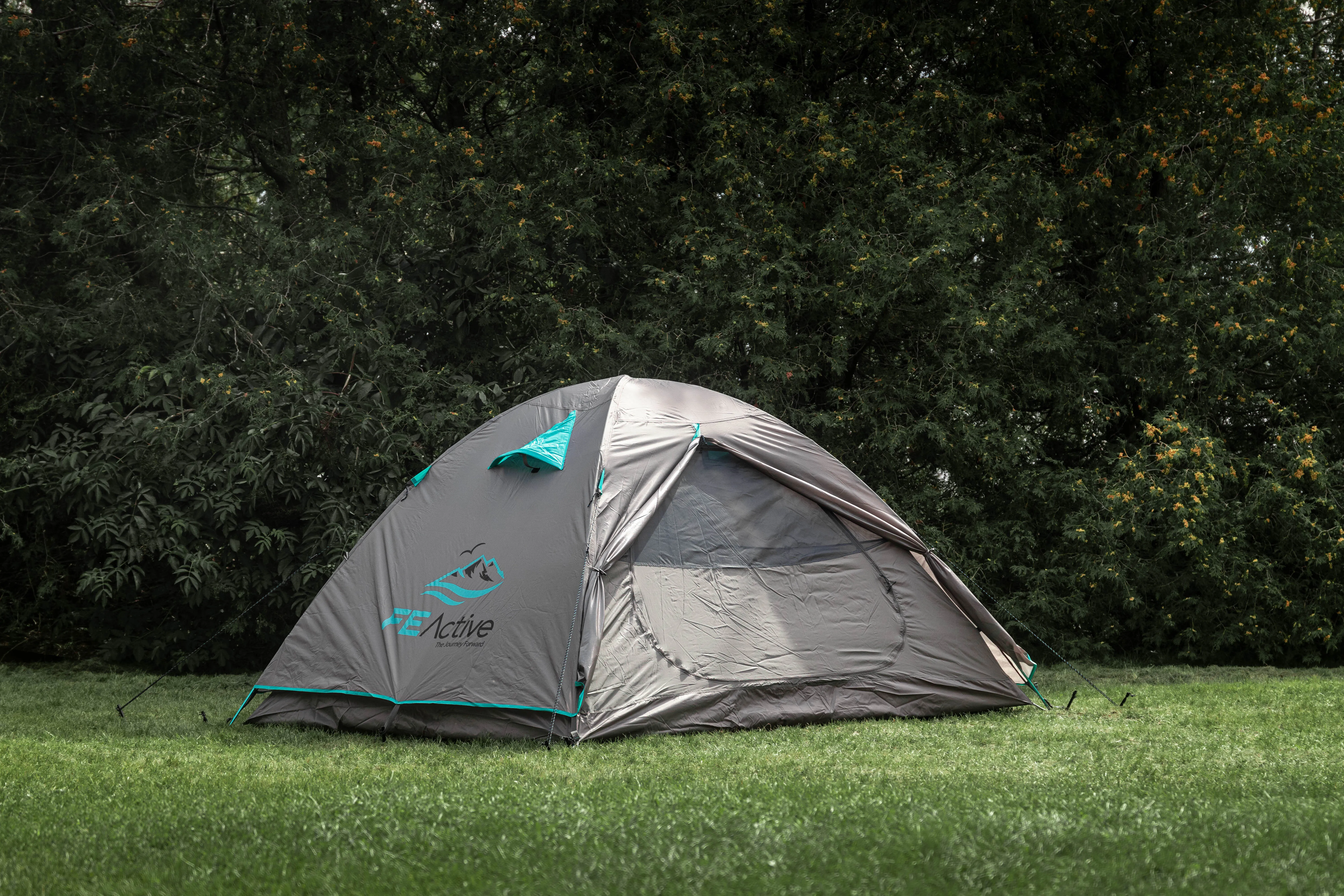 Kit camping 4 personnes – Équipement de base livré partout au Québec | Tipibox