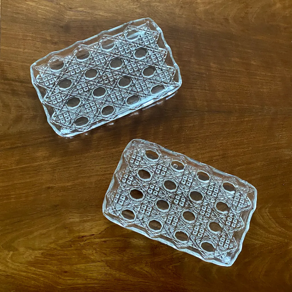 Tácek křišťálový B