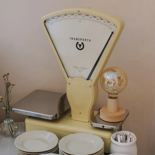 Váha prodejní retro