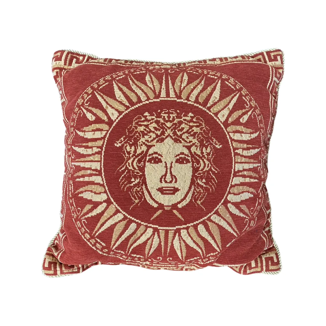 Vyšívaný polštářek