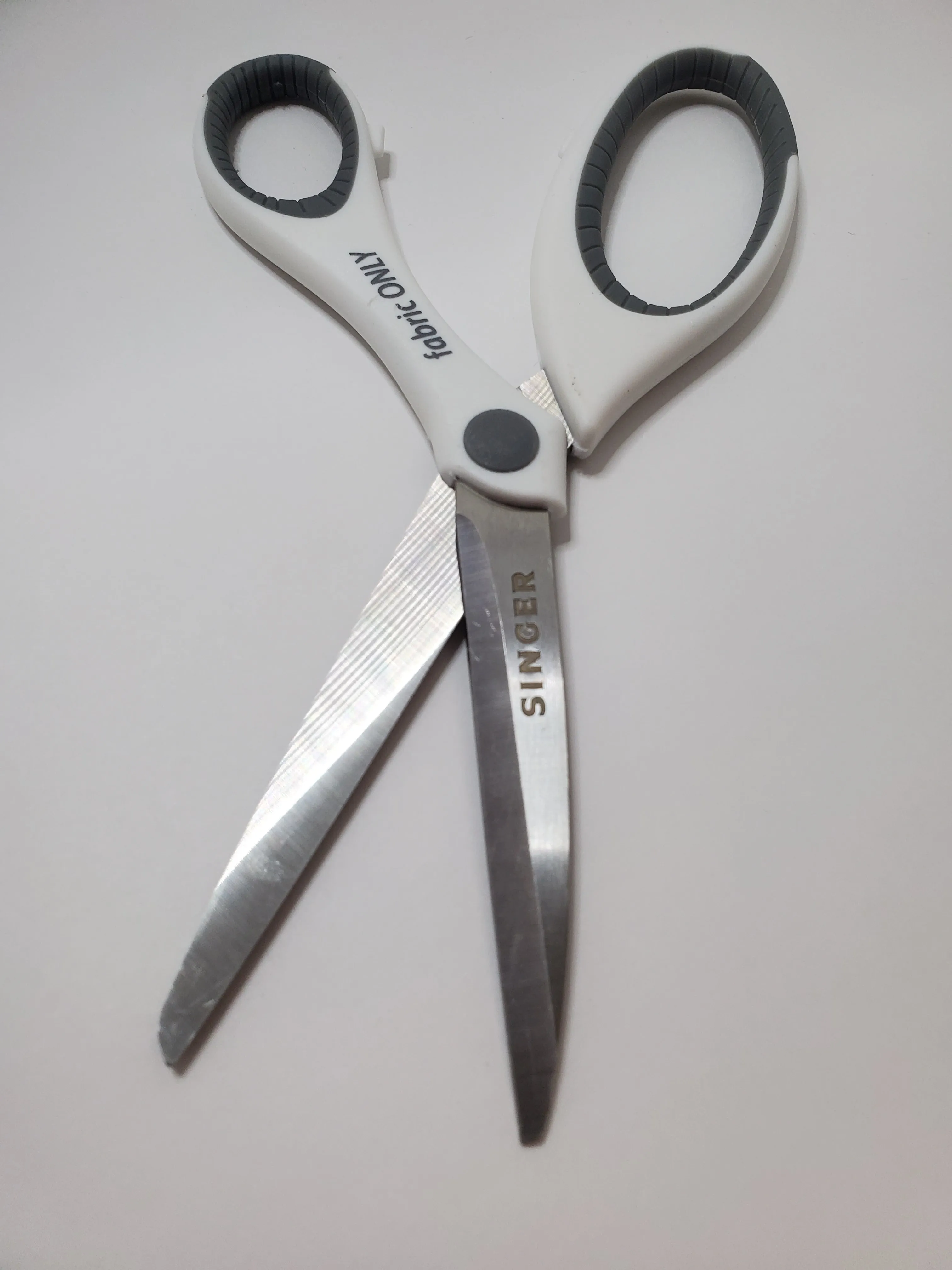 Singer's 8.5" Fabric Scissors