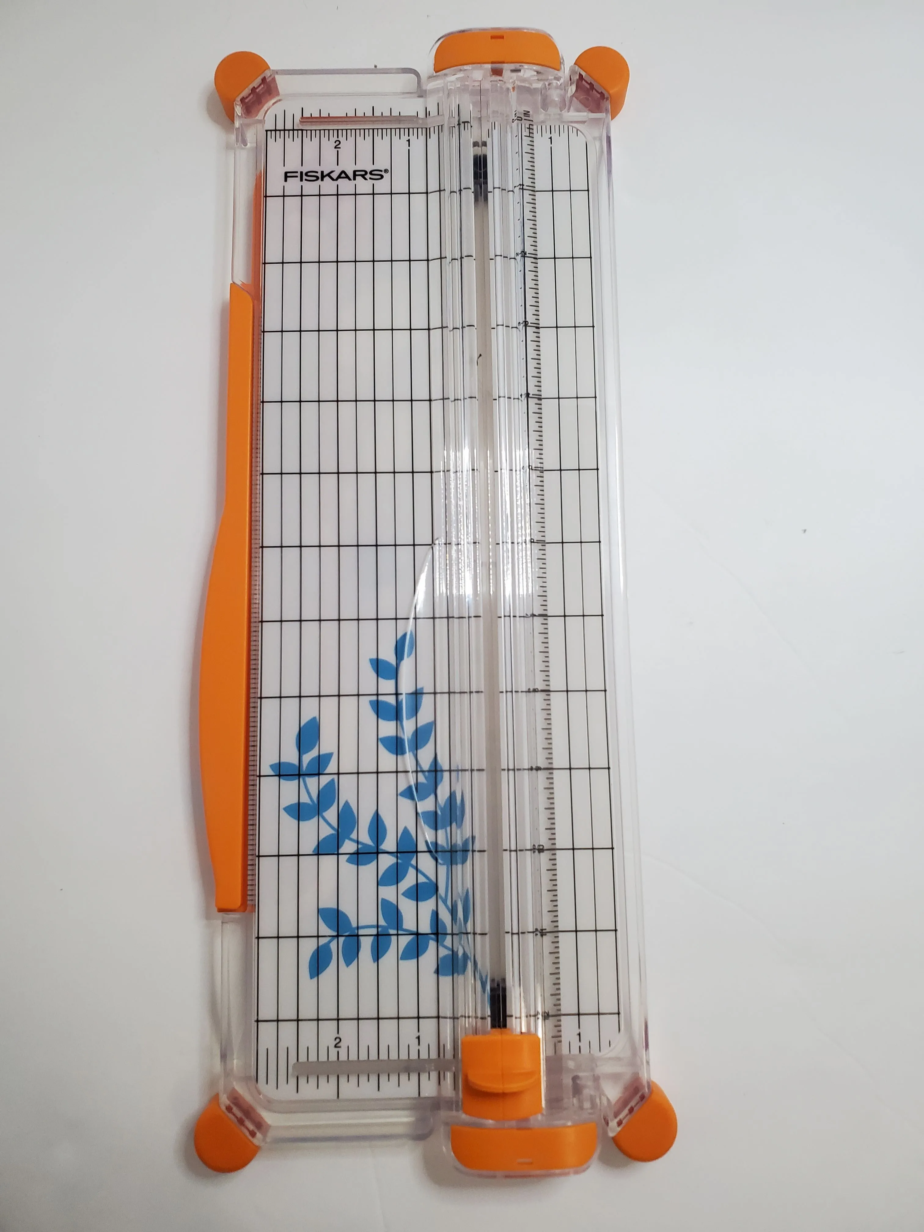 12" Fiskars Surecut Trimmer