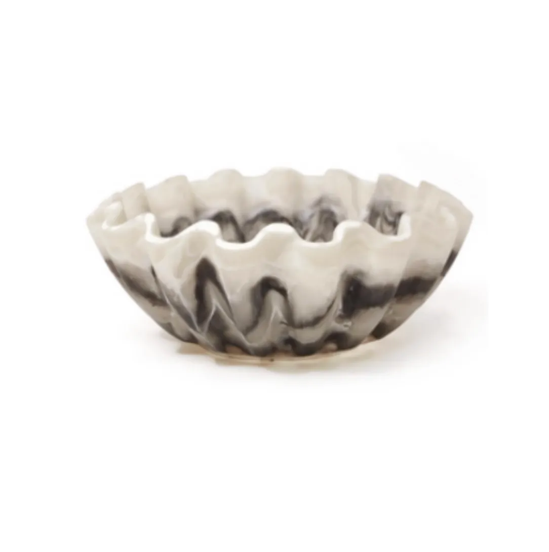 Rylee Resin Bowl