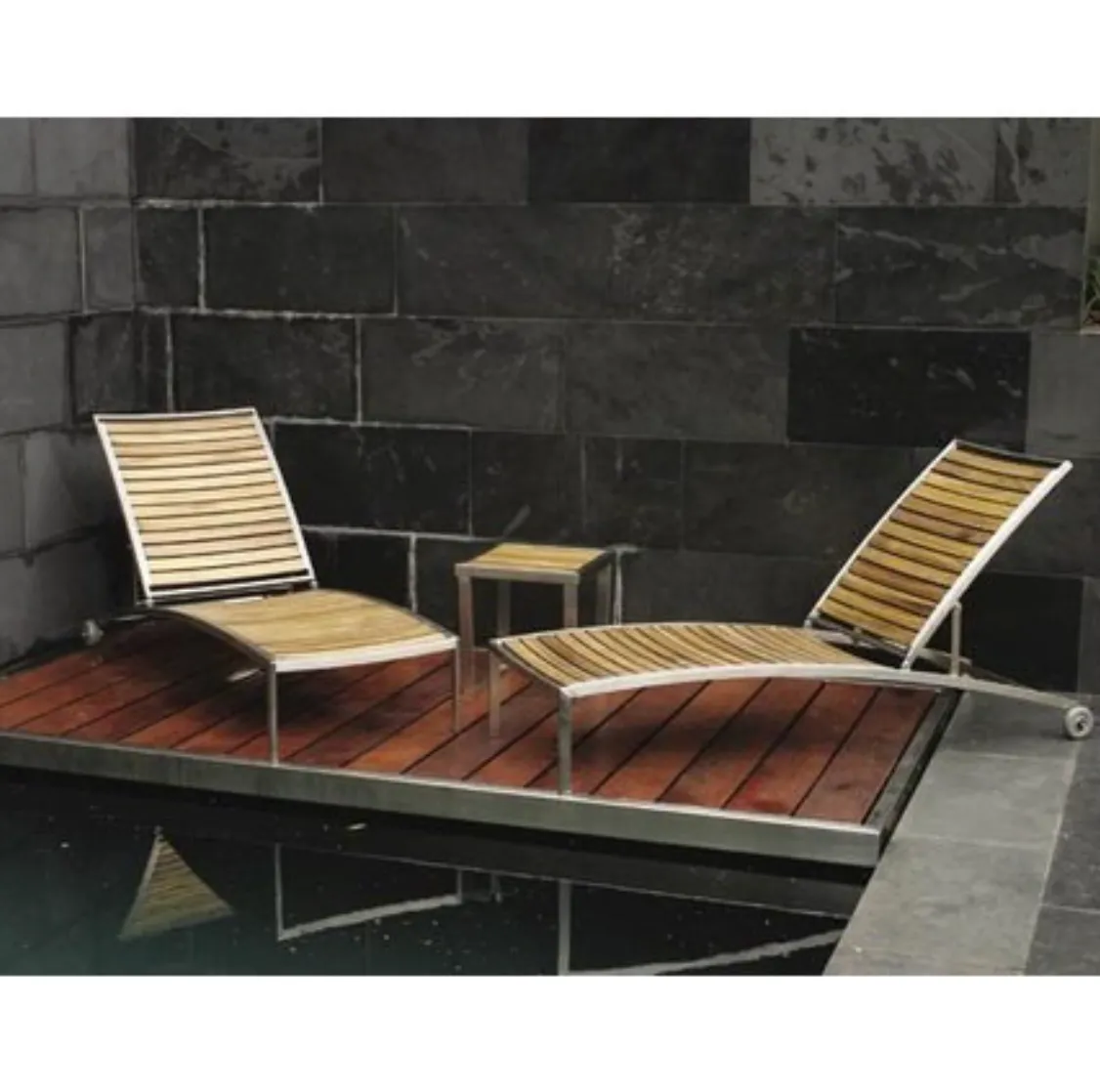 Silver Frame Wooden Sunlounge