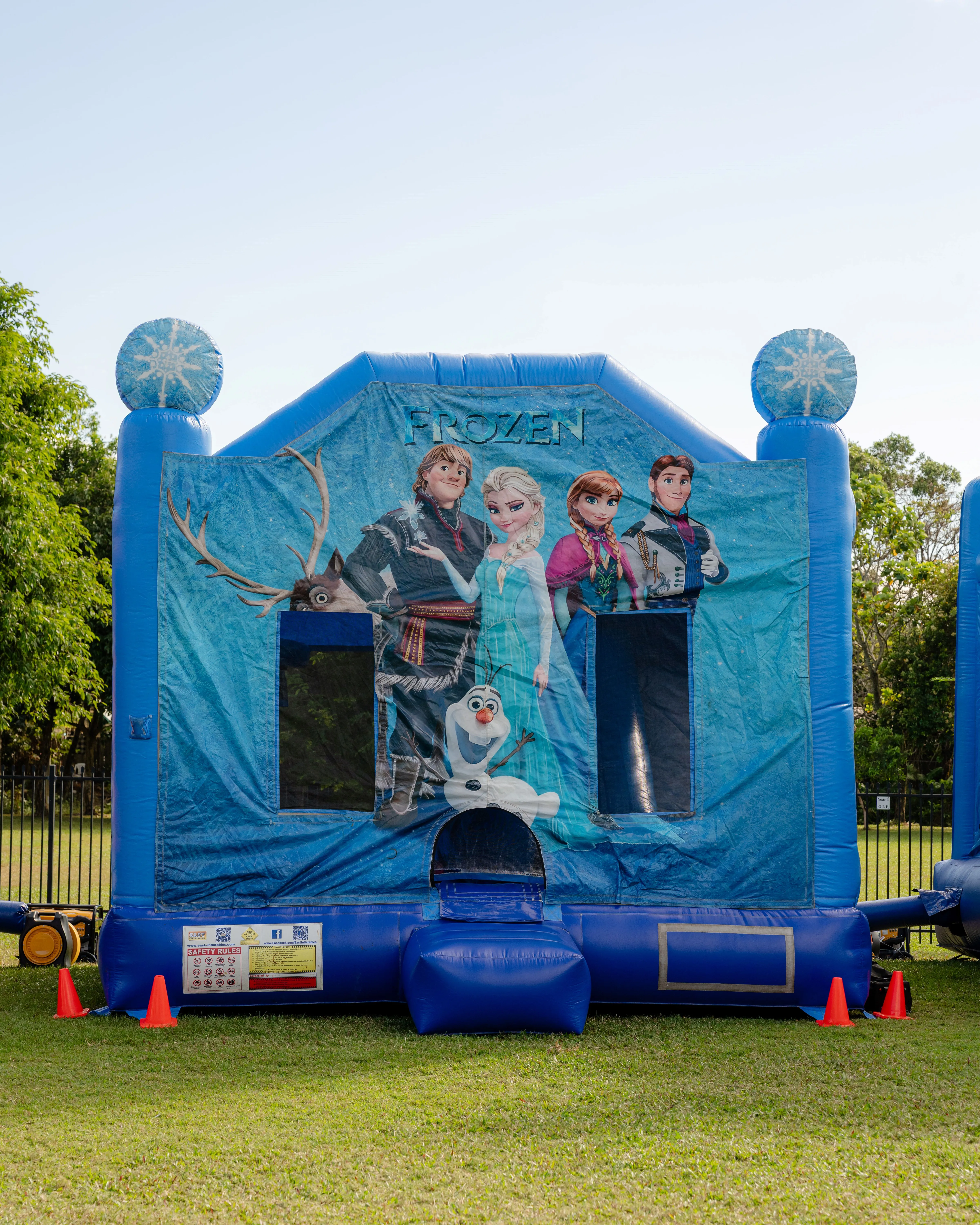 Frozen Large Combo Castle