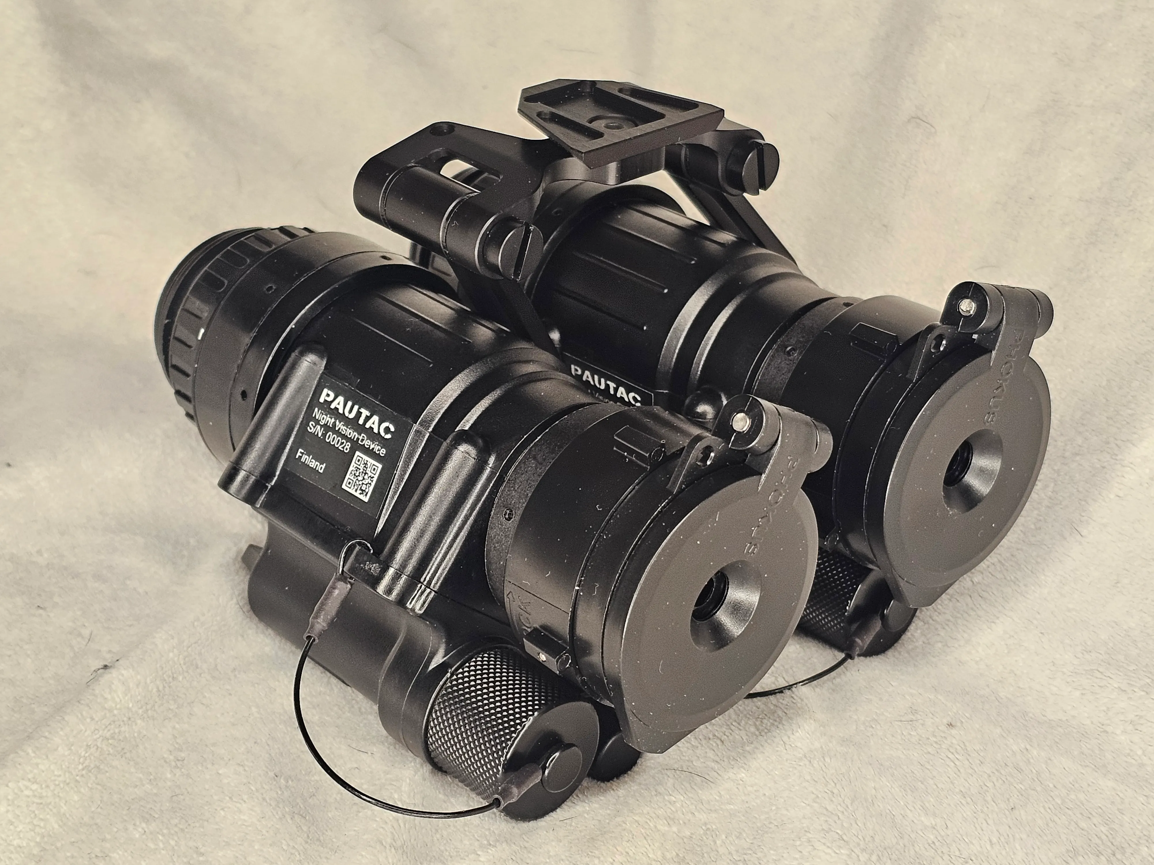 PVS-14 ECHO+ binokulaarit