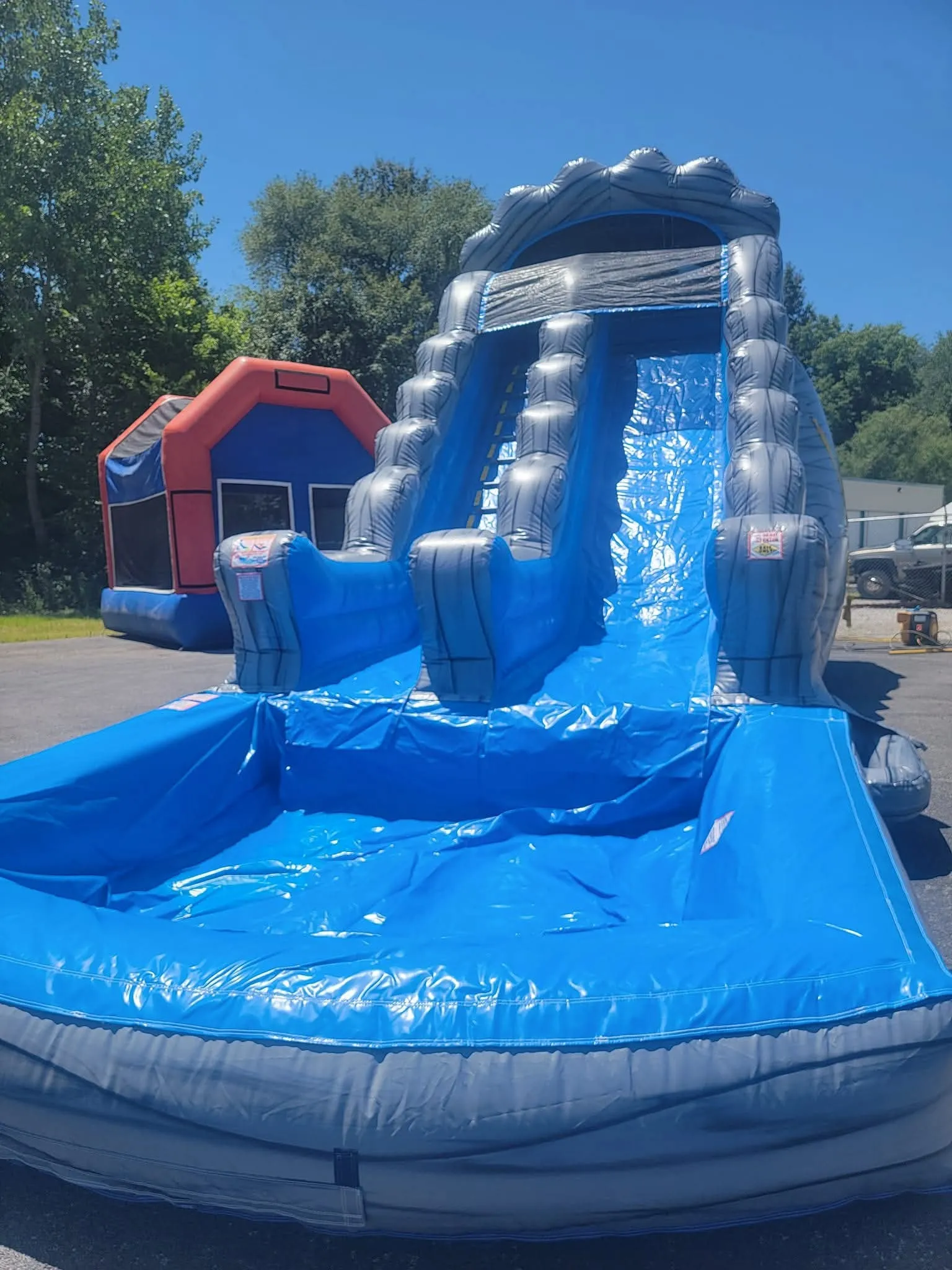 Blue & Gray Waterslide (Wet)