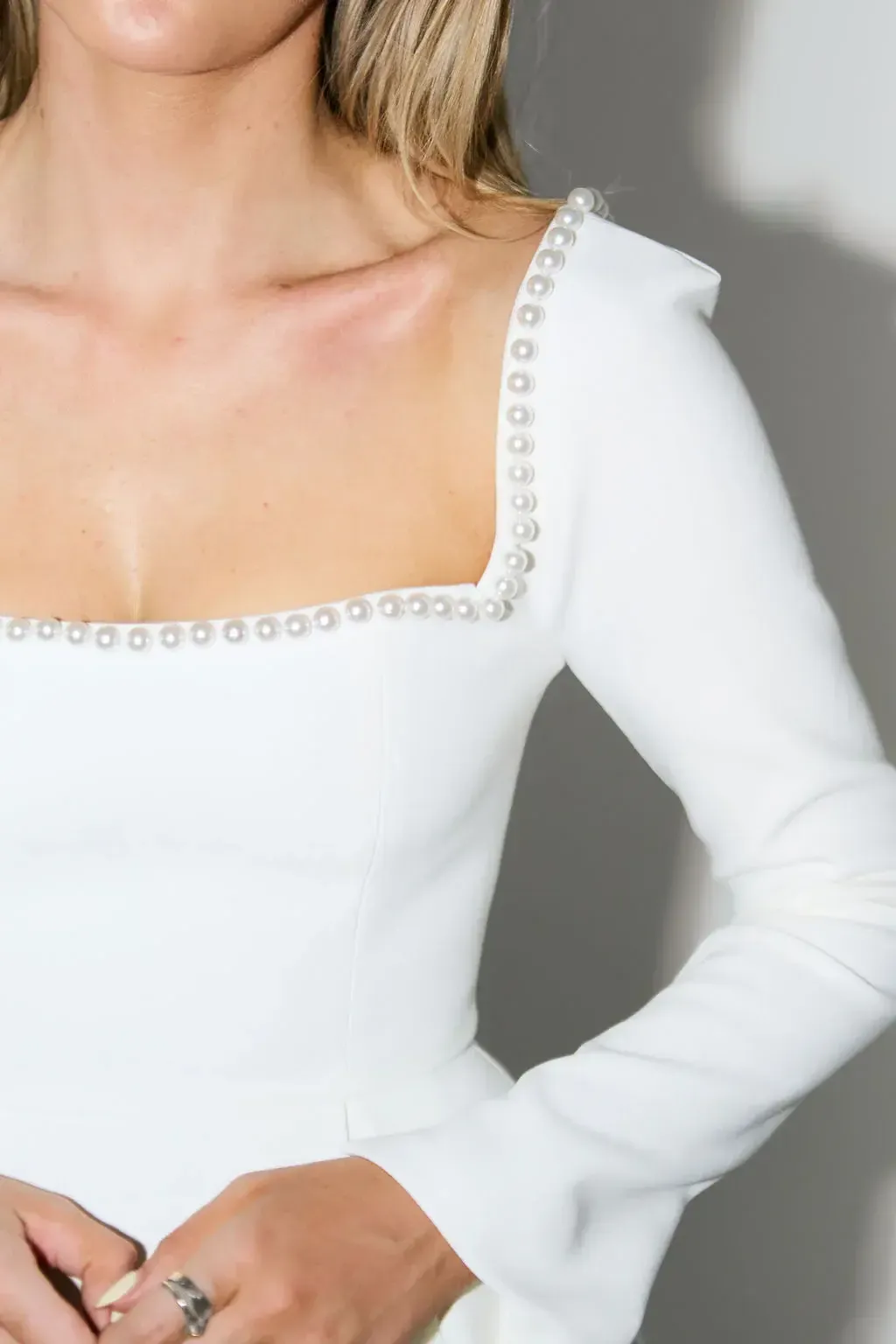 Odd Muse Pearl Dress in White SIZE M